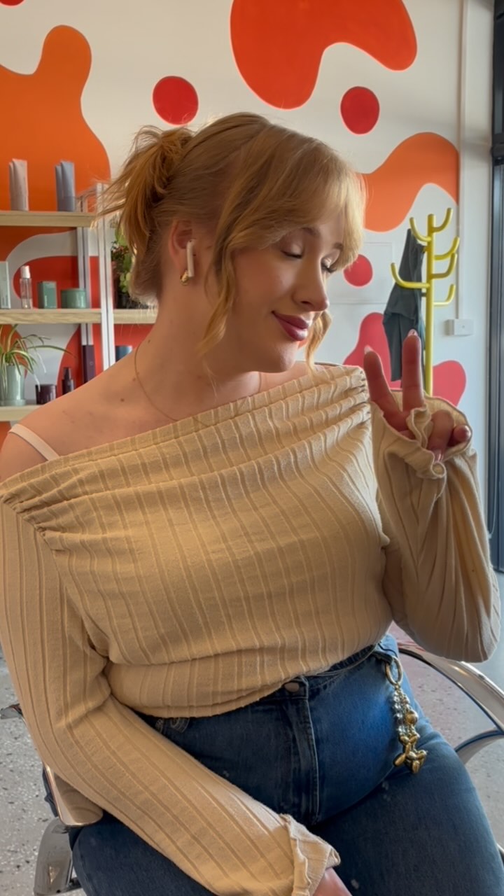 GRWM for a 10hr day π
#PrestonSalon #MelbourneSalon #HairSalon #BeautySalon #PamperYourself #HairGoals #BeautyTreatments #SalonLife
#MelbourneBeauty #PrestonBeauty #HairStylist #BlondeGoals #SelfCare #TreatYourself #GlamSquad #HairCare #SkinCare #Wellness #SalonServices #BookNow #FeelBeautiful