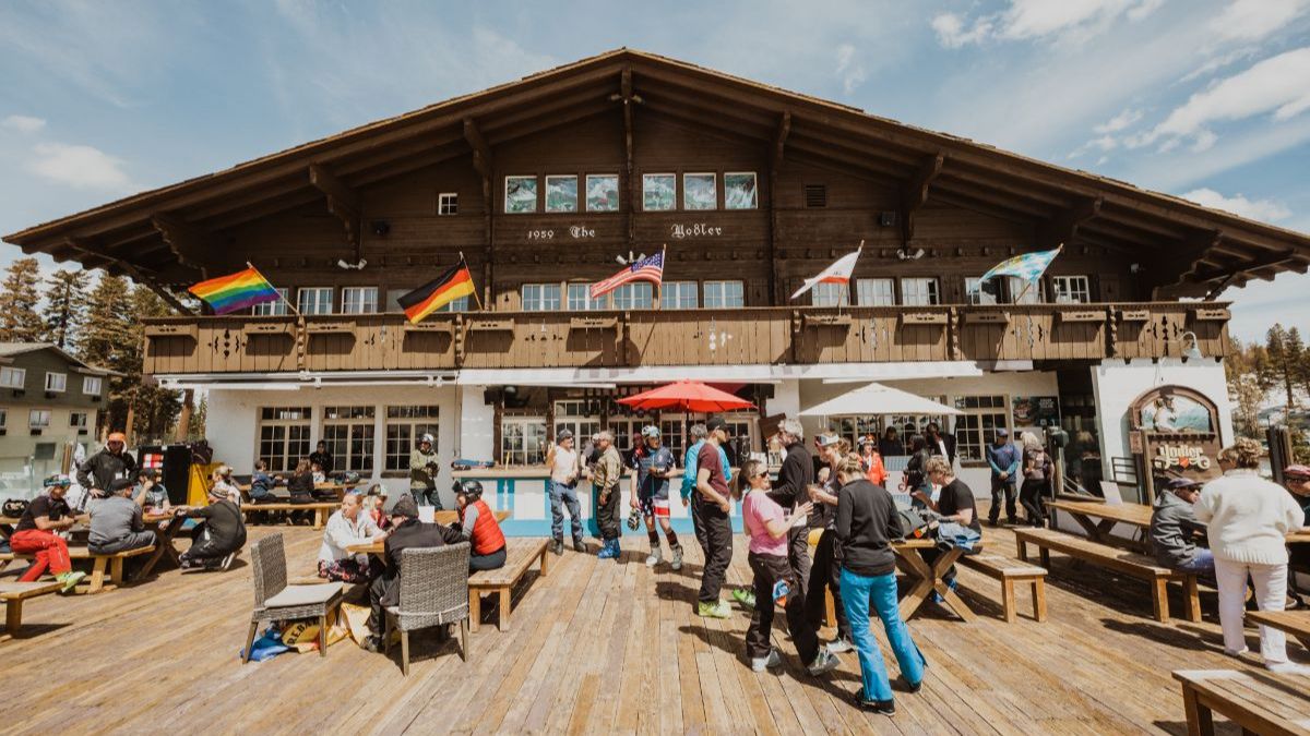 A day of fun on the mountain deserves the best Apres and the best part of Apres is the Yodler Stein and Wine Club!
And you get to support MMCF's programming at the same time!
In addition to the awesome custom engraved stein waiting for you at The Yodler, you also get extra large pours all season long!
For more information and to join the club, visit the MMCF website (link in profile)
@theyodlermammoth