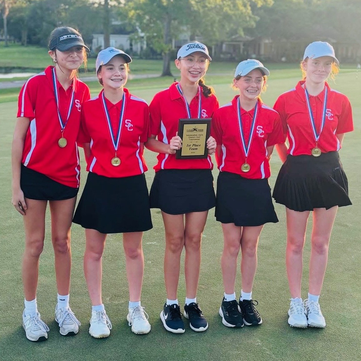 Congratulations to the Space Center Intermediate Golf team for placing 1st in the CCISD Intermediate District Tournament!! The future is bright at the Lake!!