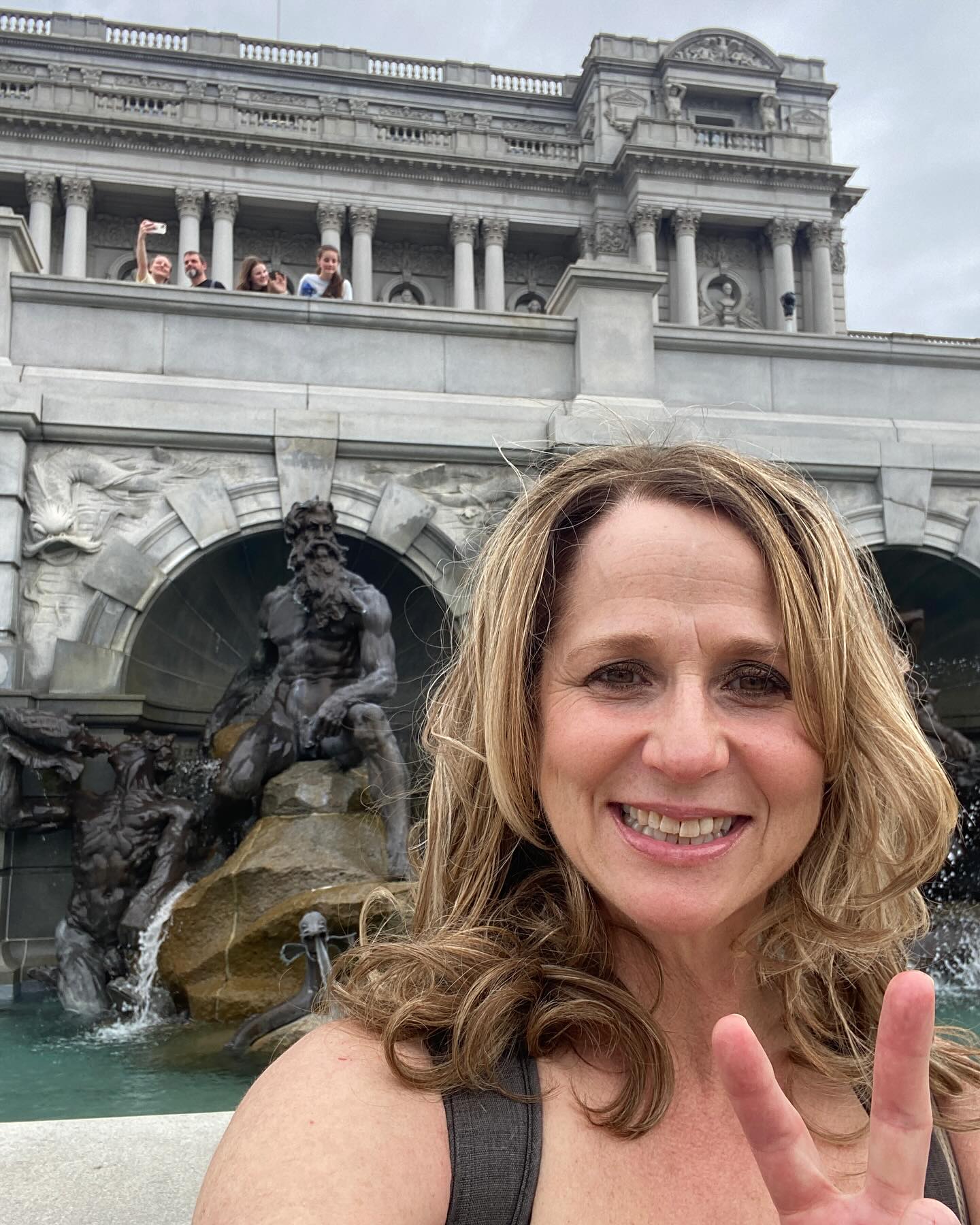 Me and Neptune had a fantastic communion. I learned and grew a lot. It was enormously auspicious! After all Neptune in Aries is upon us.
So absolutely stunning outside the Library of Congress.
#anactorslife #Purpose
#artthattransformshumanity
#grateful
#philosphy
#positivevibesonly
#wordsofwisdom
#creativeprocess
#artisticinspiration