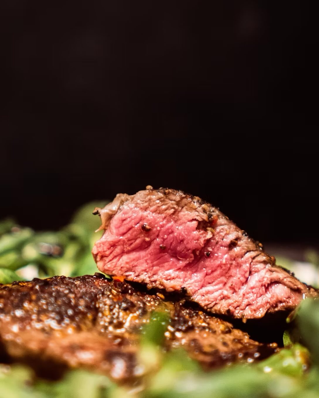 Seared to perfection 🥩 #theculinaryodyssey #culinaryodyssey #cateringservice #nycatering #catererlife