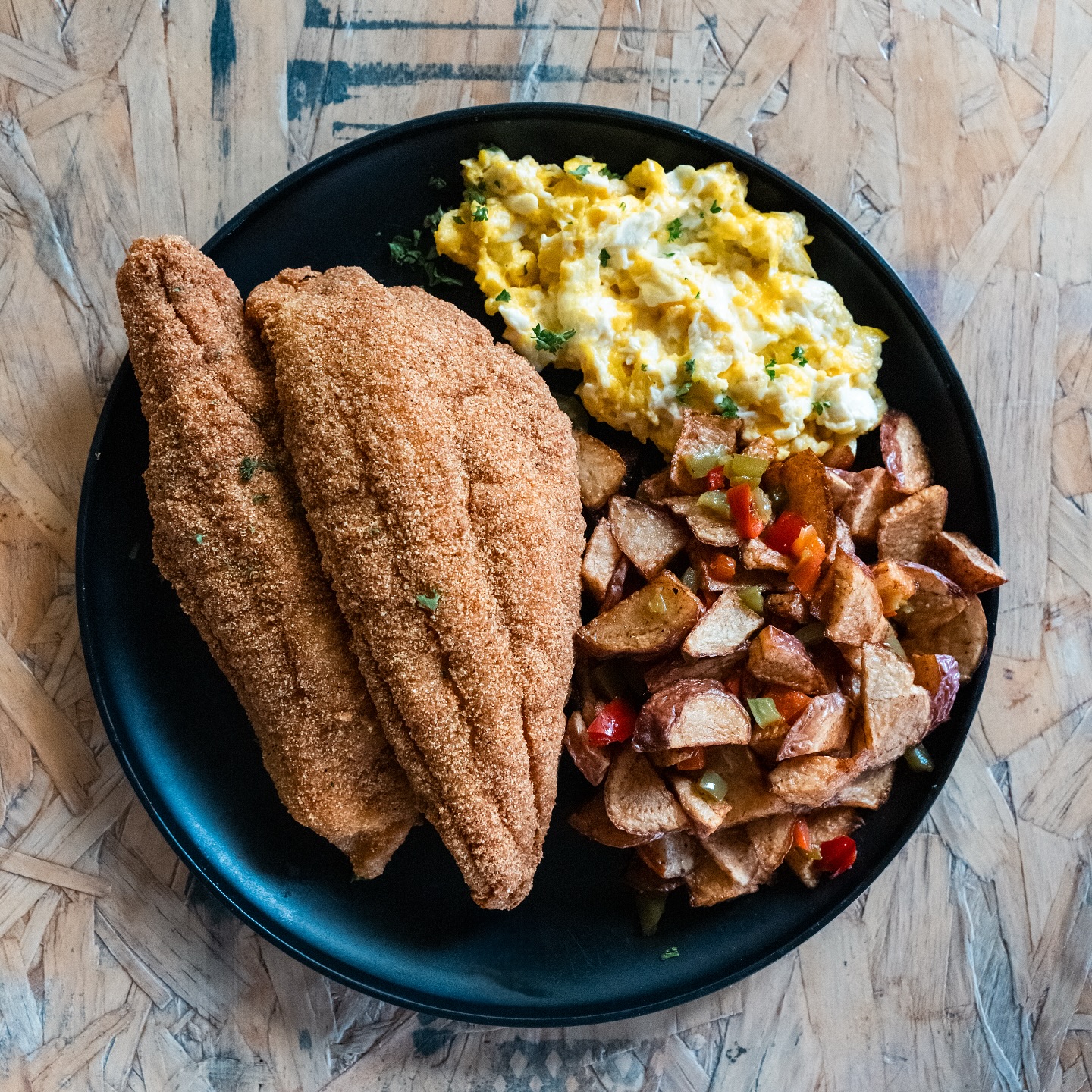 Have you tried our catfish? 🤤🤤🤤
#brunchstl #downtownstl #