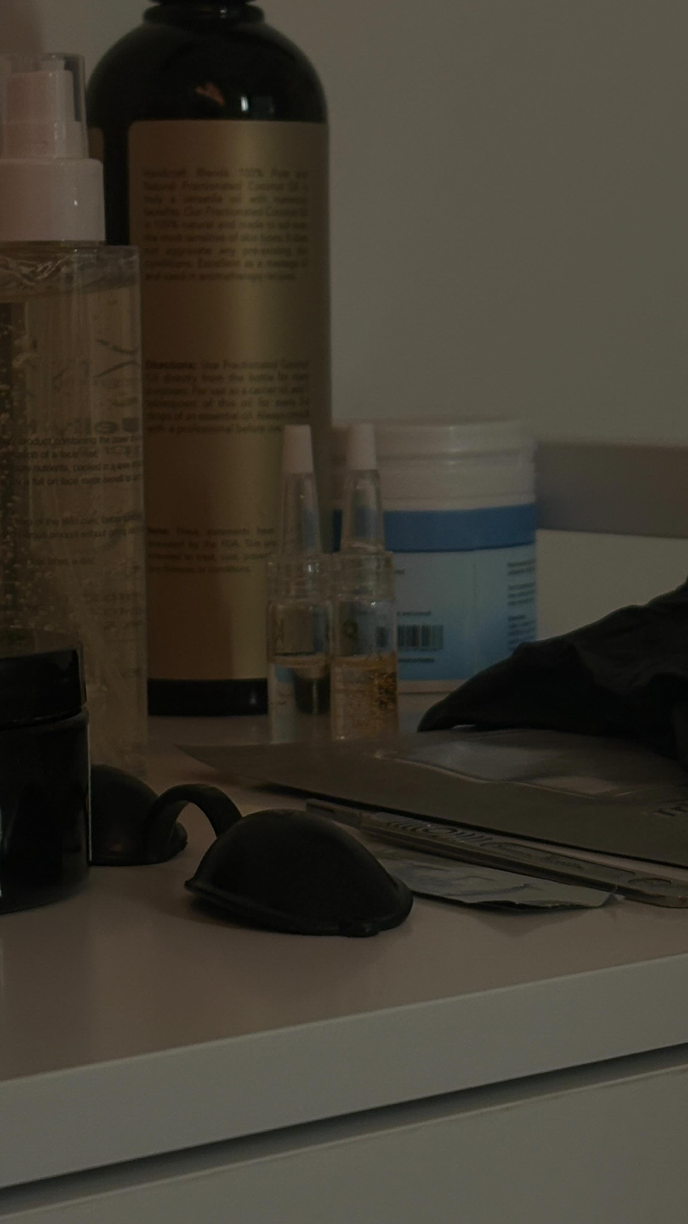 I can’t talk right now… I’m making skin GLOW ⭐️
Where Luxury result driven treatments, meet client- specific, consistent Skincare guidance🤍. The missing piece your skin has needed!
#ChristianSkincare #ChristianBusiness #christianentrepreneur #browardfacials #browardacneclinic #browardacnespecialist #browardacnetreatement #esthiebestie #beforeandafter #miamifacials #facereality #biorepeelbroward #acnescarstreatment