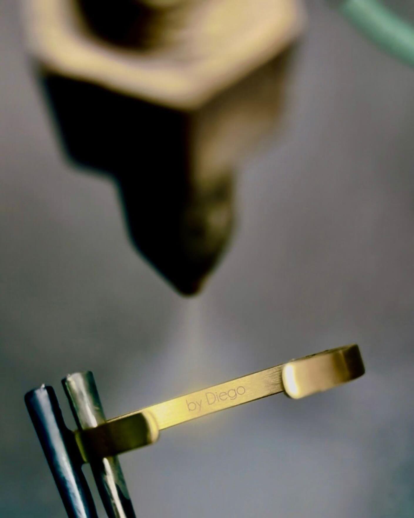 - Hot of the bench
#oconjewelry #jewelrymanufacturing