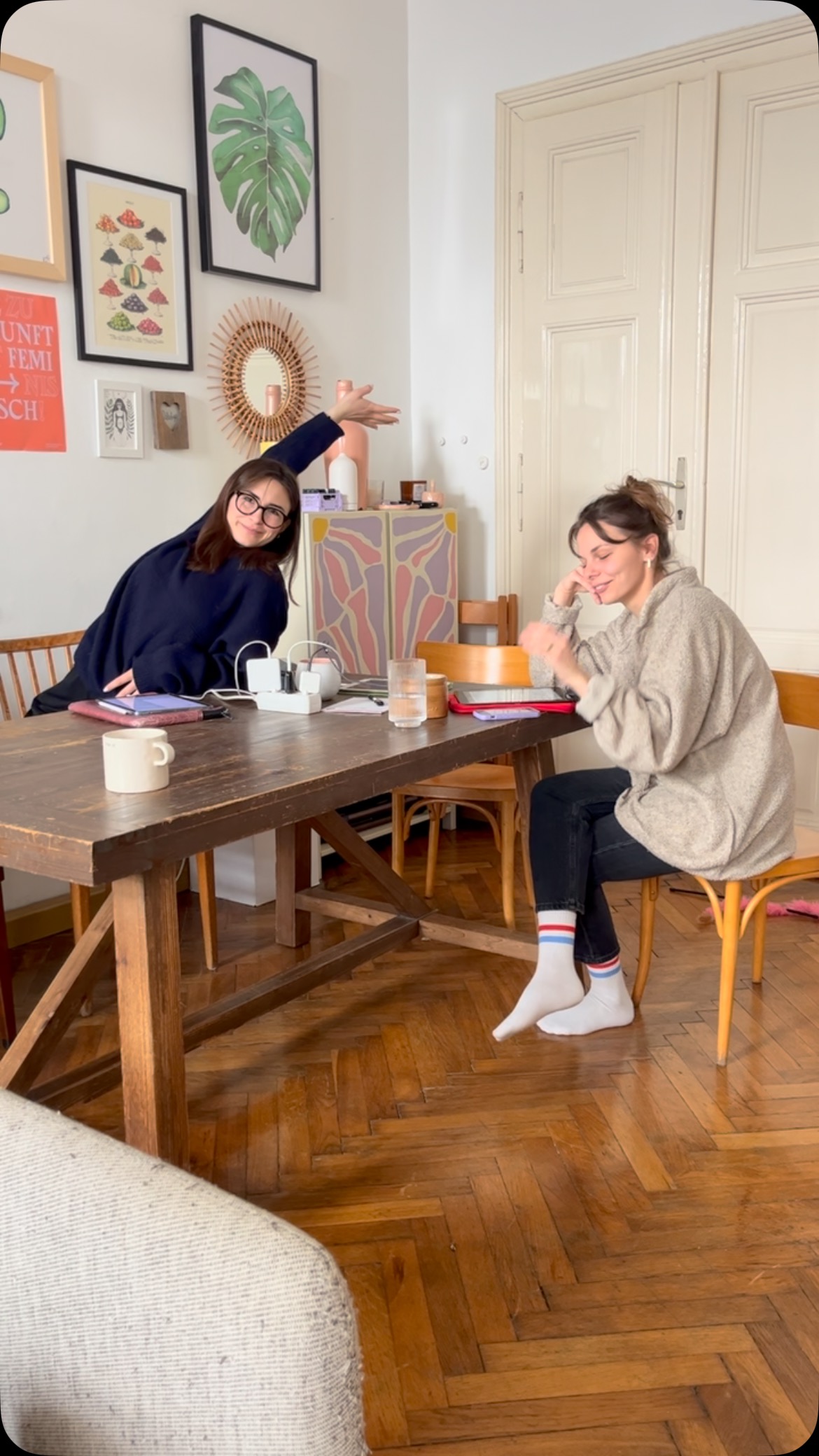 Halloooo 😇
Uns gibt’s noch 🙃 und der Mai wird sehr fein!
Erster Fixtermin - 10.5.2025 im Orpheum Graz mit @popvox_graz 🥰