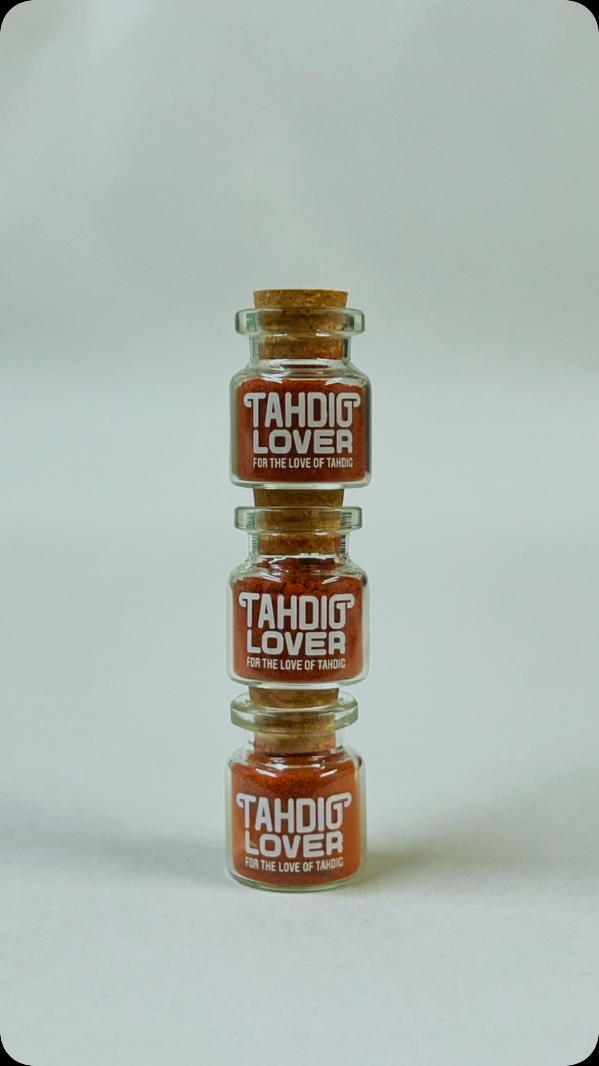 Our Saffron pots are just so convenient.
No fuss No mess ready to be brewed using our saffron brewer !