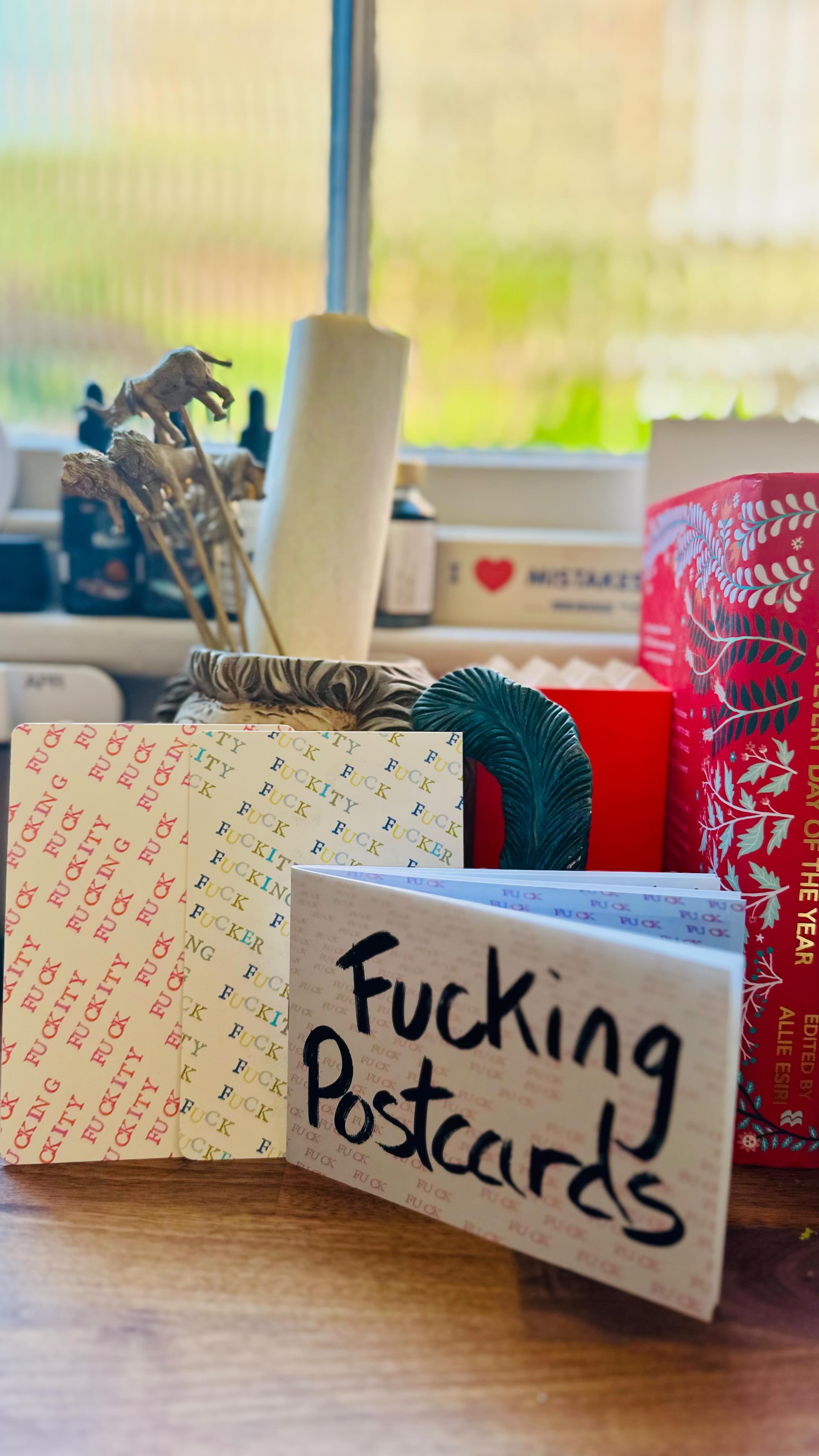 Swan Hill got snail mail from the brilliant @revdancatt and his side kick Kitty today! We absolutely love following Dans artistic journey and his latest adventure of not using social media and going old skool to demonstrate his practice through sending Zines in the post. He is obviously so well practiced in this that he won’t see this post, luckily he is popping in for a cuppa later to discuss his Solo show in October so we can tell him ourselves! Sam was over joyed with her postcards, if you know Sam you’ll know it’s her favourite word. 🤣
#thecircle #swanhillcommunity #snailmail #dancatt #artistinspiration #fuckingpostcards #kittytherobot