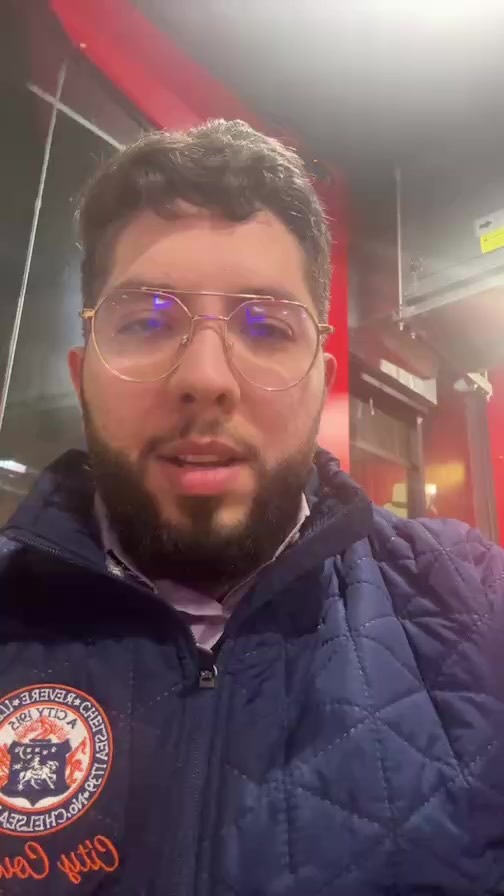 At @perros_paisas vengan! 🌭