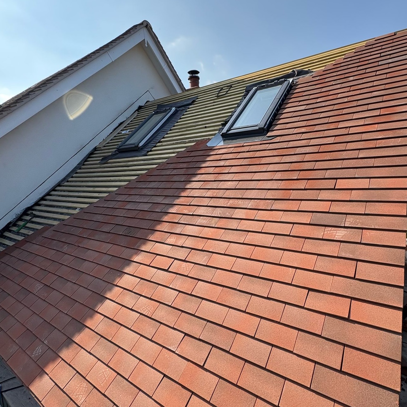 Roof progress happening as we speak…
An extension we are currently working on coming along nicely.
Are you planning to extend your home? Get in touch with us today, we’re a Shrewsbury based builders!
•
•
•
•
#CMBuildingServices #ShrewsburyBuilders #ShropshireConstruction #HomeRenovationUK #HouseExtensions #PropertyRefurbishment
#NewBuildHomes #ReliableBuilders #LocalTradesmen #ShrewsburyHomes #BuildingDreams
#RenovateYourHome #HomelmprovementUK #brashireBusiness #TrustedBuilders #ConstructionExperts #HouseTransformation
#QualityCraftsmanship #UKBuilders #ShropshireLife #shrewsburybuilder #shropshire #shrewsbury
CM Building Services Shrewsbury builders
Shropshire construction
Home renovations Shrewsbury
Extensions and conversions in Shrewsbury
Local builder Shropshire
•
www.carlmorrisbuildingservices.co.uk