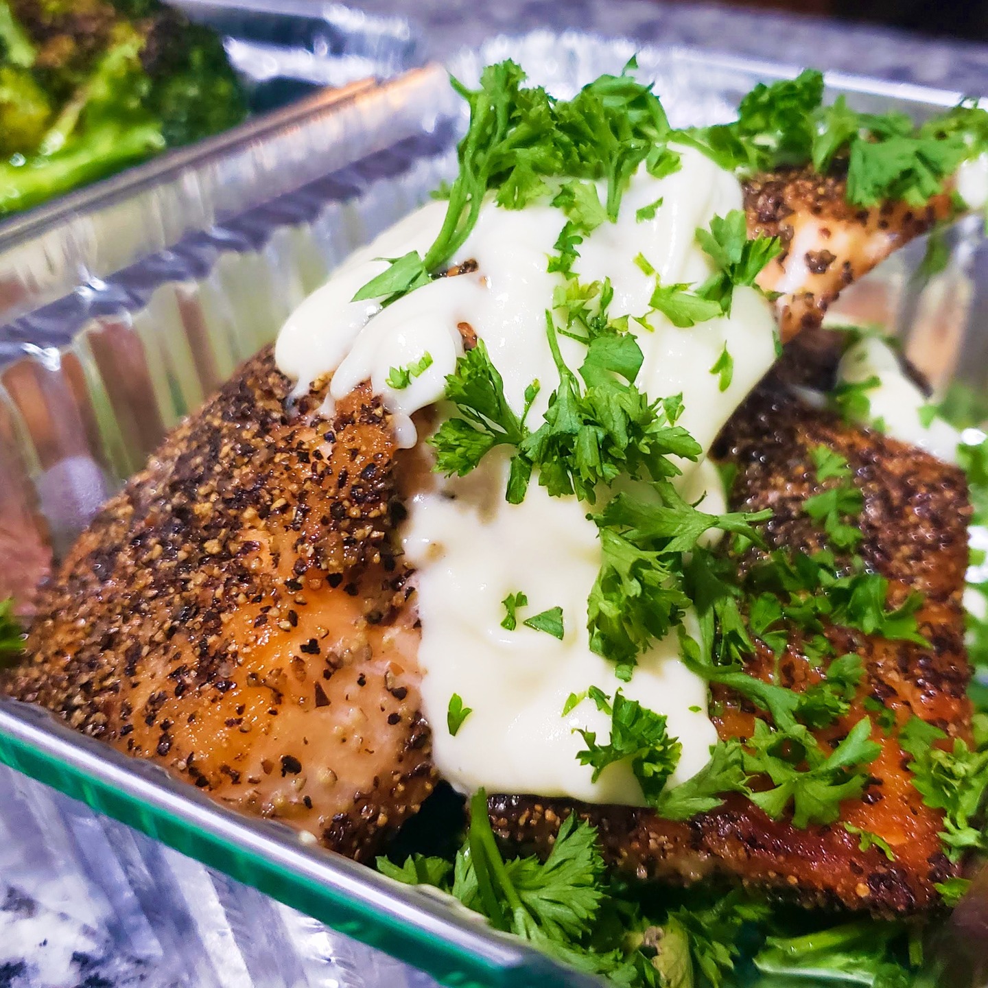 Submit your order by April 11th to enjoy a personalized dining experience tailored just for you. Secure your Easter Q-Meal now to enhance your Easter celebrations with delectable, stress-free catering. #qzeens #easterdinner #qmeals #familydinners