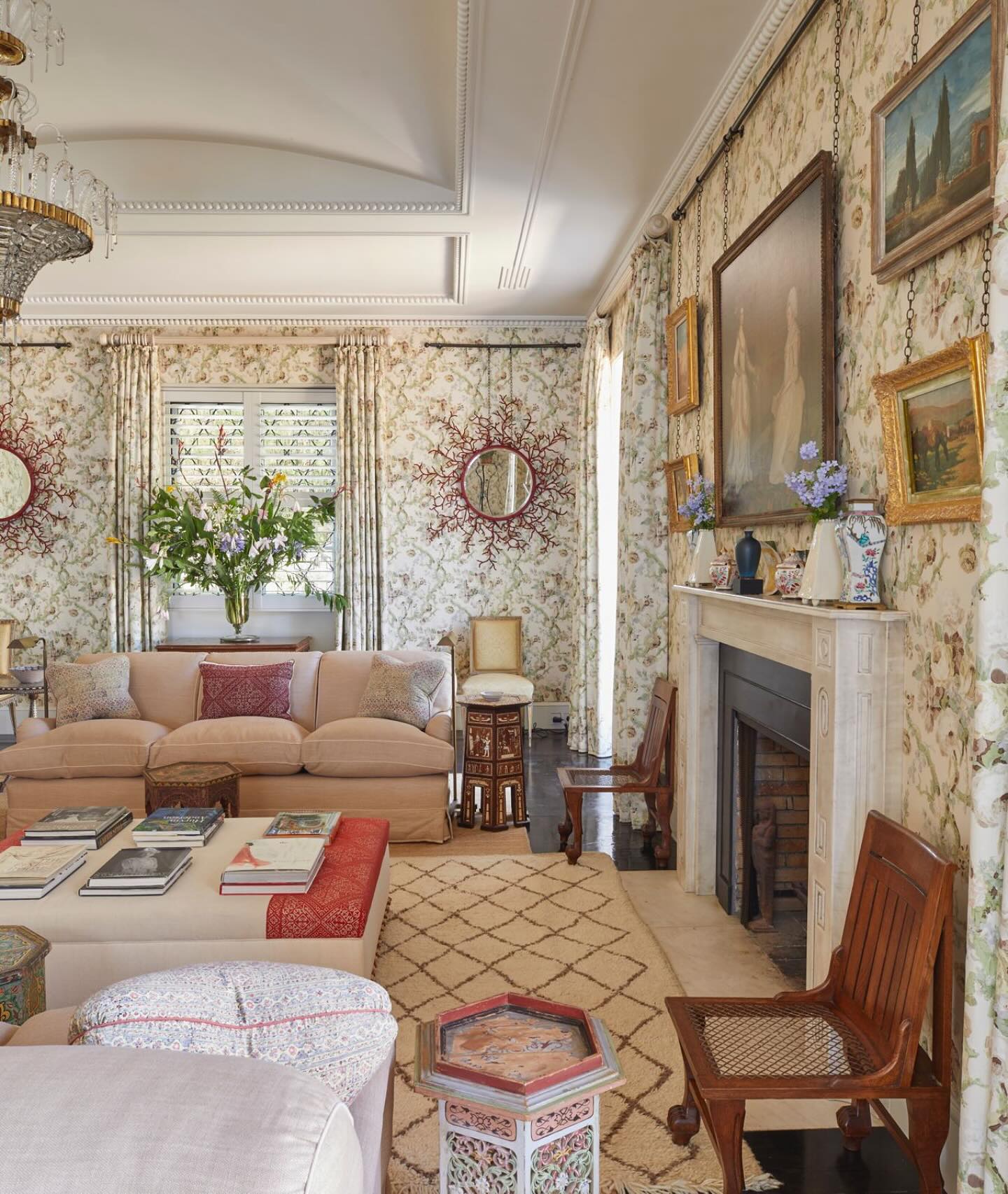 It’s always wonderful to be back home after a busy few weeks of travelling. Enjoying the Tangier spring!