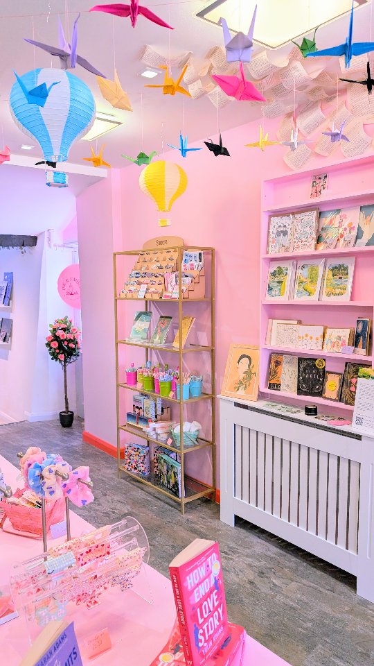 The day you've all been waiting for 🩷📖🕯️
Happy Saturday Stamford today's the official opening day of the stunning new independent book shop and café @inkandemberstamford smack bang in the heart of Stamford on Maiden Lane.
You are going to love it, Lauren and her crew have poured so much care and attention into it as have the 3 fabulous local artists @illustrationsbynomes, @sophieearledentattoo and @timewithanna, plus yours truly, who have all added murals to her community room at the back of the shop.
Watch till the end for the reveal of mine 🥳
Ink and Ember has a lovely little sunny café area, a kids section, secondhand books, cool gifts, stationary and art, and a community hub that's hosting so many events, book clubs and activities some of which have sold out already!
Go and support Lauren today as she launches this epic space 💕
#stamfordlincs #bookstagramuk🇬🇧 #bookgram #stamforduk #stamfordlocal #stamfordshopping #rutlandart #muralart #murals #shopmural