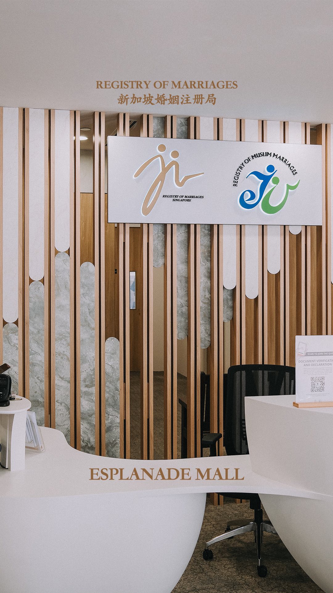 “Did you know Singapore’s Registry of Marriages has moved?”
📍 It’s now located at Esplanade Mall, starting from April 14, 2025!
Today I’m gonna show you how to get there ;
– Easily accessible via Esplanade or City Hall MRT
– Head up to Level 3, near the old Library@Esplanade
From May 17, you can even ROM on Saturdays!
• 9:30AM–11:30AM or 1PM–5PM
💻 Book online via Our Marriage Journey website
And here are some photo spots after your ROM:
– 🌸 Flower wall for sweet couple shots
– 🛋️ Cozy lounge with soft lighting
🎊 Elegant & chill vibes all in one place!
#weddingphotography #weddinginspiration #sgbrides #actualday #rom #singaporeweddingphotographer