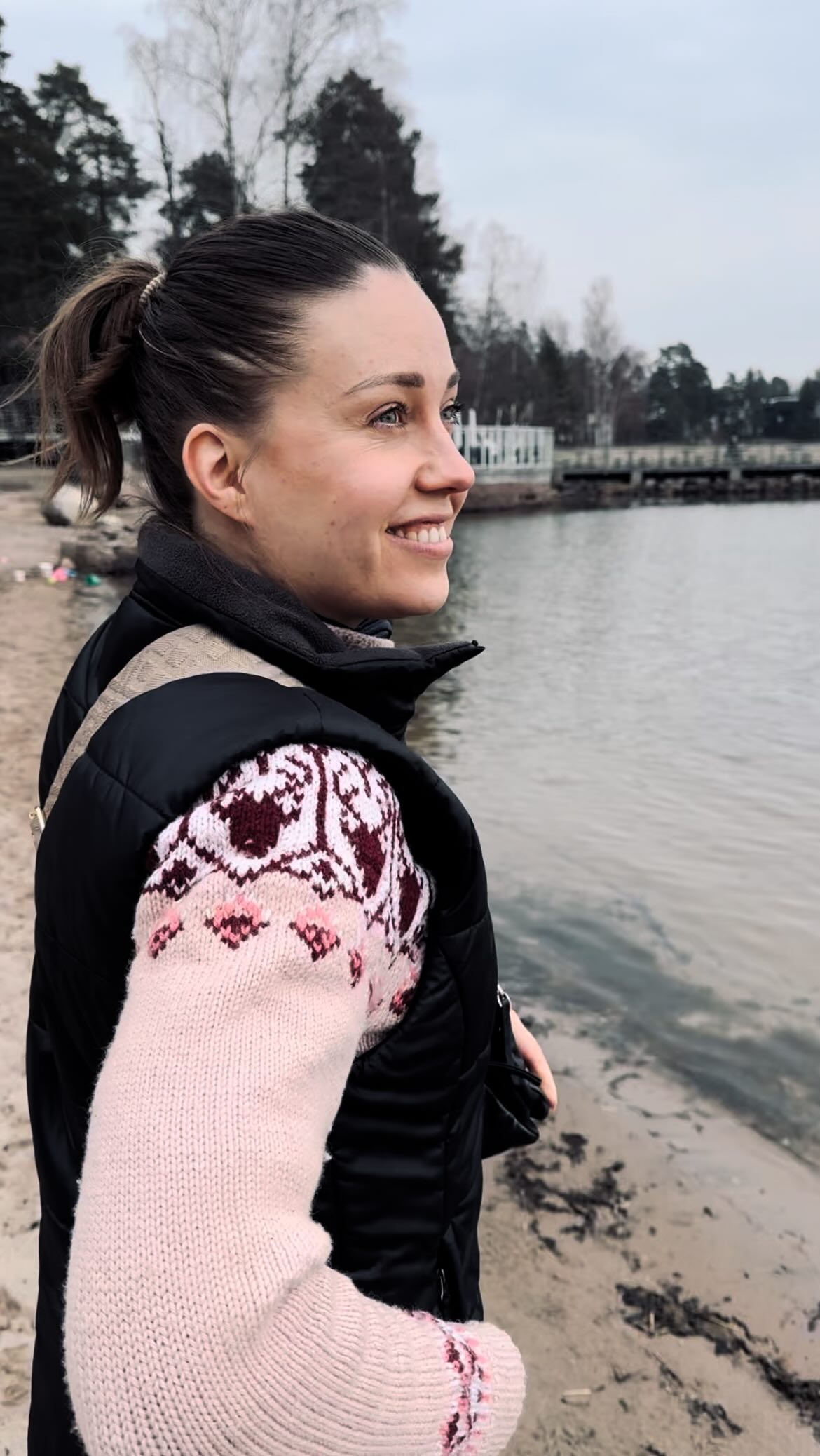 3️⃣6️⃣6️⃣ ja 2️⃣2️⃣8️⃣4️⃣.🧡
Liikettä, hyvinvointia, koulutusta ja merkityksellistä arkea.
Jos samat asiat koskettaa – anna äänesi mulle.🧡
Movement, wellbeing, education and a meaningful everyday life.
If these matter to you too – give me your vote.🧡
Kunta: 366
Alue: 2284
@espoonkokoomus
@uudenmaankokoomus
@espoonkokoomusnaiset
@uudenmaankokoomusnaiset
#kuntavaalit #aluevaalit #espoo #länsiuusimaa #kokoomus #uudenmaankokoomus #espoonkokoomus #piristystäpolitiikkaan #merkityksellinenarki