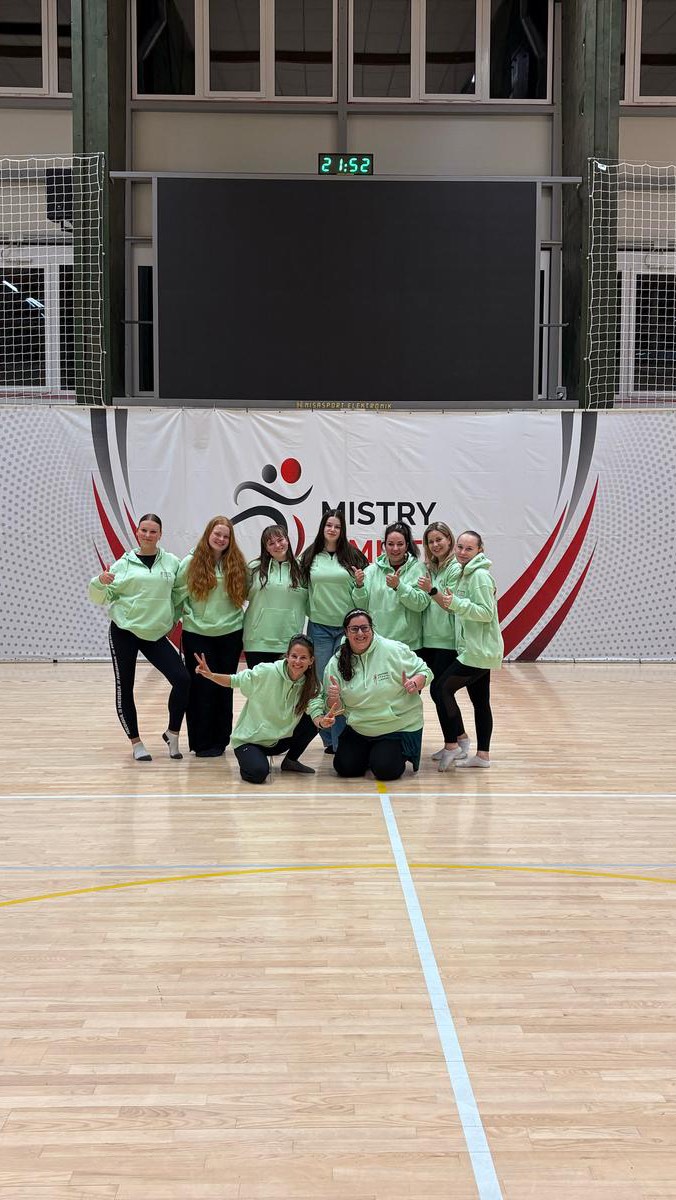 Všem bychom chtěli moc poděkovat za to, jak jste nám pomohli s organizací nominačního kola na MČR II.VT v Liberci. Všem trenérkám,rodičům našich dětí a v neposlední řadě sponzorům. Myslím, že spoluorganizace s MsM klapla na 1. Jste báječní. Ještě jednou moc děkujeme byl to víkend plný zážitků a emocí. Samozřejmě všem sportovcům gratulujeme.🤩
#akademiesportuliberec #jednavelkáparta
@mistrysmistry17