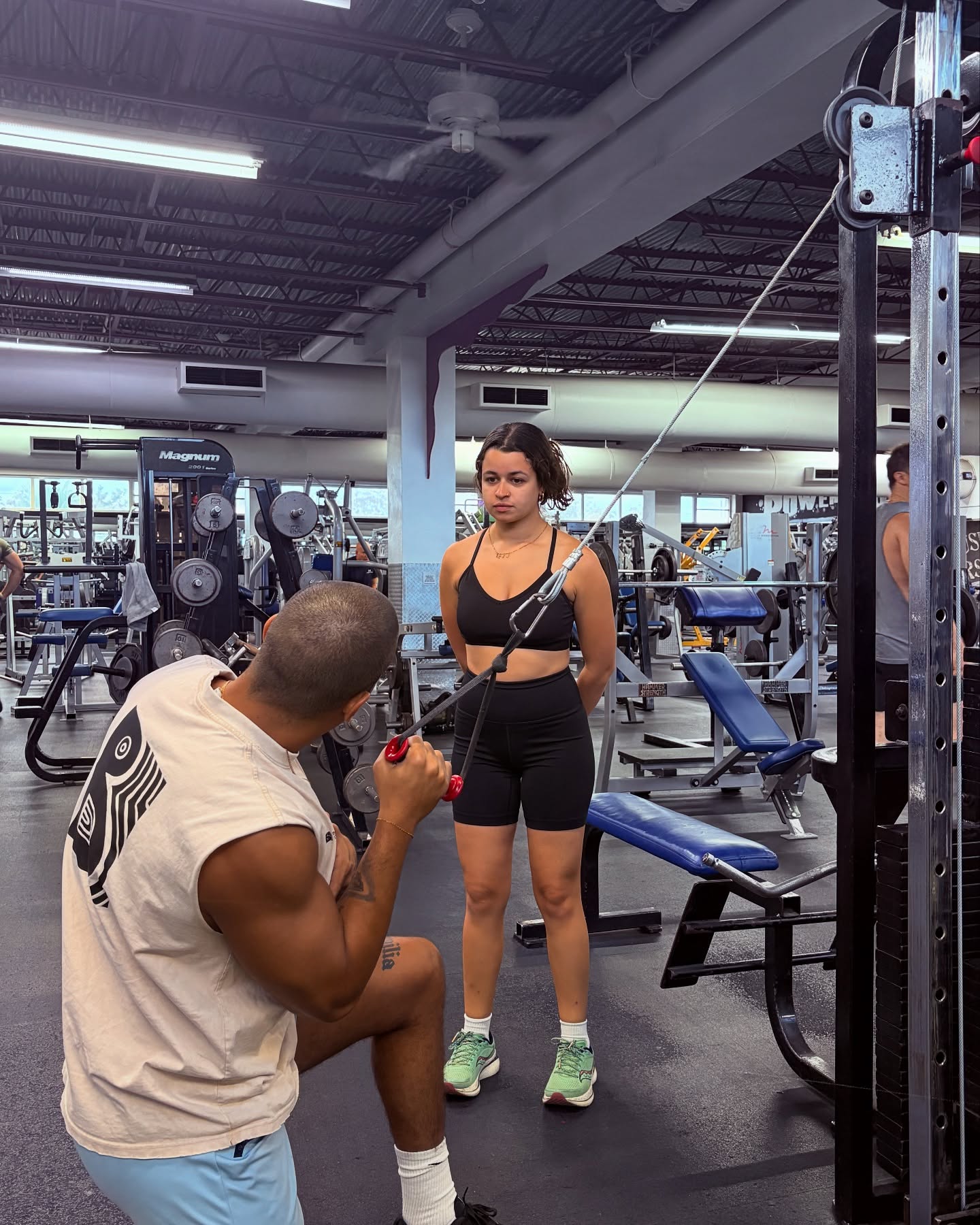 ¿Estás listo para transformar tu cuerpo y aprender a entrenar correctamente?
Estoy ofreciendo entrenamiento personalizado 1 a 1. Cada sesión es guiada, adaptada a tu nivel y enfocada en ayudarte a progresar de forma segura y efectiva.
Espacios limitados disponibles.
Si estás listo para comenzar, envíame un DM o comunícate al 787-371-9895.
¡No esperes más para invertir en ti!
#BuiltDifferentFitness