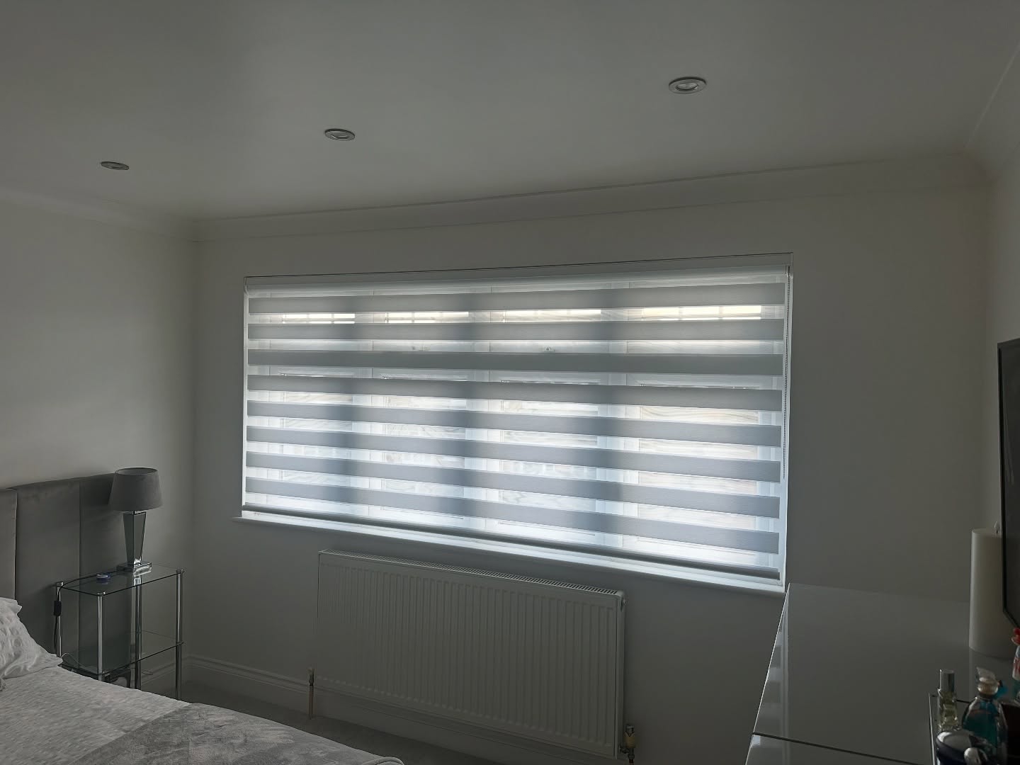 🌙☀️ *Perfect Days, Peaceful Nights!* ☀️🌙
Transform your bedroom into the ultimate retreat with Night & Day Blinds —the ideal blend of style, privacy, and light control! 🛏️✨
✔️ **Two-in-One Magic:** Seamlessly switch between soft light filtering for daytime and complete privacy for a restful night’s sleep.
✔️ **Modern Elegance:** Sleek and chic designs that complement any bedroom decor.
✔️ **Privacy at Any Hour:** Adjust your blinds for complete comfort without sacrificing style.
✔️ **Energy Efficiency:** Keep your space cozy all year round by managing heat and light.
Give your bedroom the upgrade it deserves with blinds that work as hard as you do to keep your space dreamy. 🌟
📩 DM us now for a consultation—sweet dreams await! 🖤