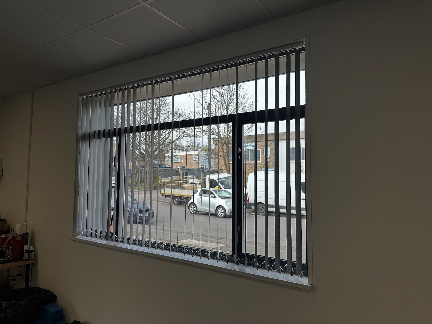 🌟 *Transform Your Space with Vertical Blinds!* 🌟
Looking to elevate your commercial property? Whether it’s a sleek office, a bustling storefront, or a sophisticated conference room, **vertical blinds** are the ultimate game-changer! 🏢✨
✔️ **Modern Aesthetic:** Enhance the look of any space with clean lines and contemporary vibes.
✔️ **Light Control:** Easily adjust natural light levels for the perfect ambiance.
✔️ **Privacy:** Protect sensitive meetings or create a more focused environment in seconds.
✔️ **Durable & Low Maintenance:** Built to last and effortless to clean—practicality meets style!
Give your property the upgrade it deserves. Let’s make your space as professional and polished as your business! 🌐📏
📩 DM us now for a consultation or to learn more! 🖤