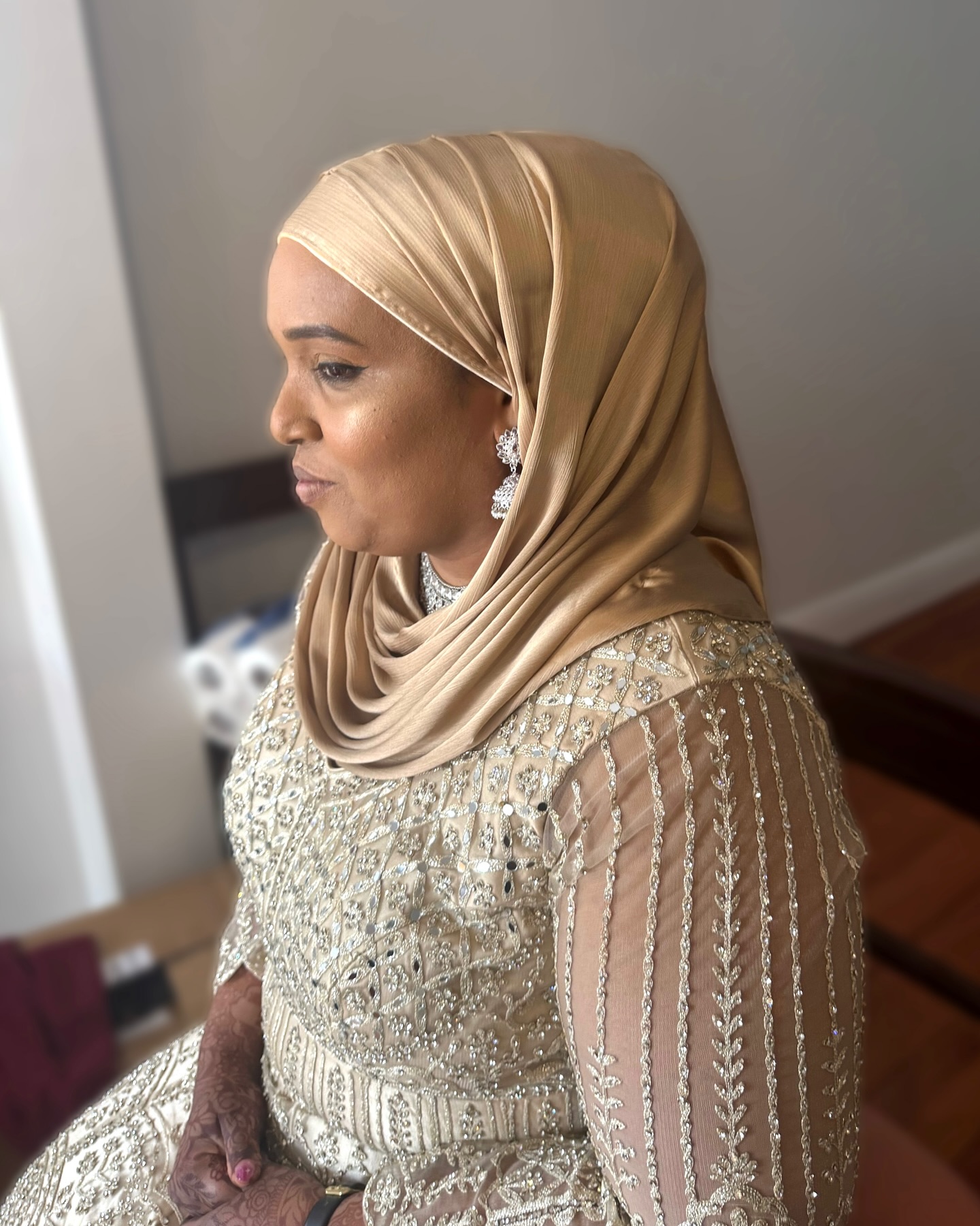 Hijab styled for the beautiful @tazneemfarzana for her Nikkah ceremony. You looked stunning !! ✨💜
#hijab #hijabinspiration #hijabers #hijablook #hijablove #muslimah #muslimahfashion #fyp #viral #nikkah #nikah #wedding #indianwedding #islam #quboolhai #shesaidyes #forher #indianstyle #muslimweddings #bridal #glam #modestfashion #modesty #justmarrıed #hijabstyle
