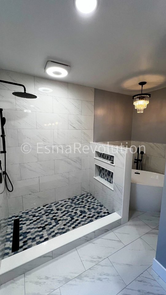 One wall down. One beautiful bathroom up.
This client needed an extra bathroom, so we transformed a regular room into a fully functional, expanded space.
Every space has hidden potential, this one just needed a new purpose.
✨ Imagine what your space could become.
678-760-2323
Esmarevolution.com
#BeforeAndAfter #BathroomTransformation #EsmaRevolution #georgiastate
