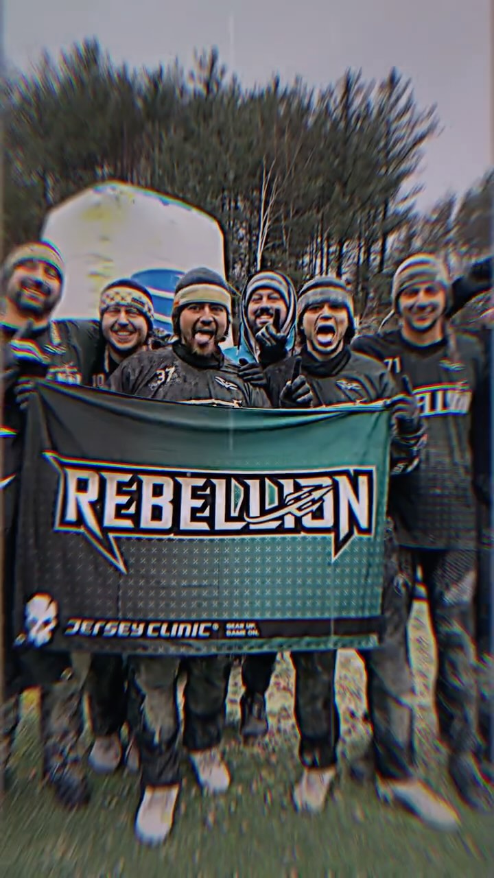 The snow definitely wasn't going to stop a Rebellion 👊
Freezing temps.
Fierce focus.
Full domination.
🥇 Rebellion @rebellion.pb takes D3 XBall at NEXL E1.
THIS is how you start a season 🏆
#Champions #thenepxl #nexl #newenglandpaintball #bostonpaintball #tournamentpaintball #paintball #playpaintball