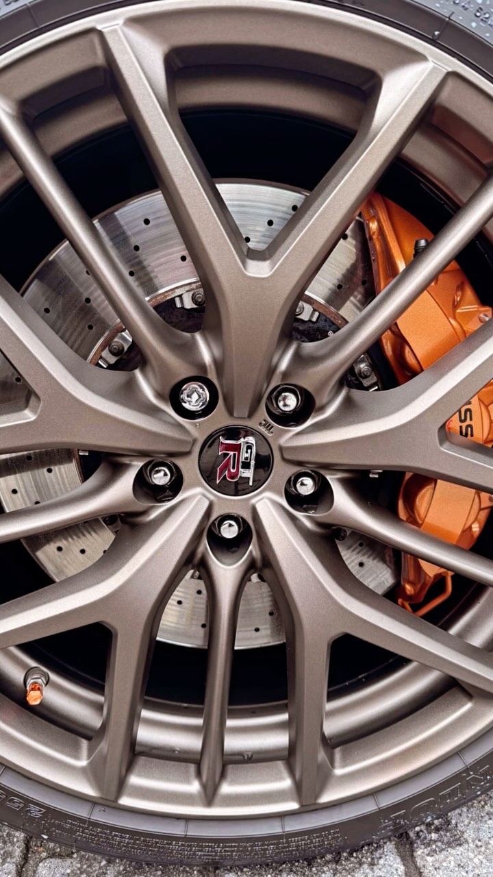 What a beautiful car. Don’t you agree? #detailing #gtr #nissangtrr35 #nissan #gtrlife