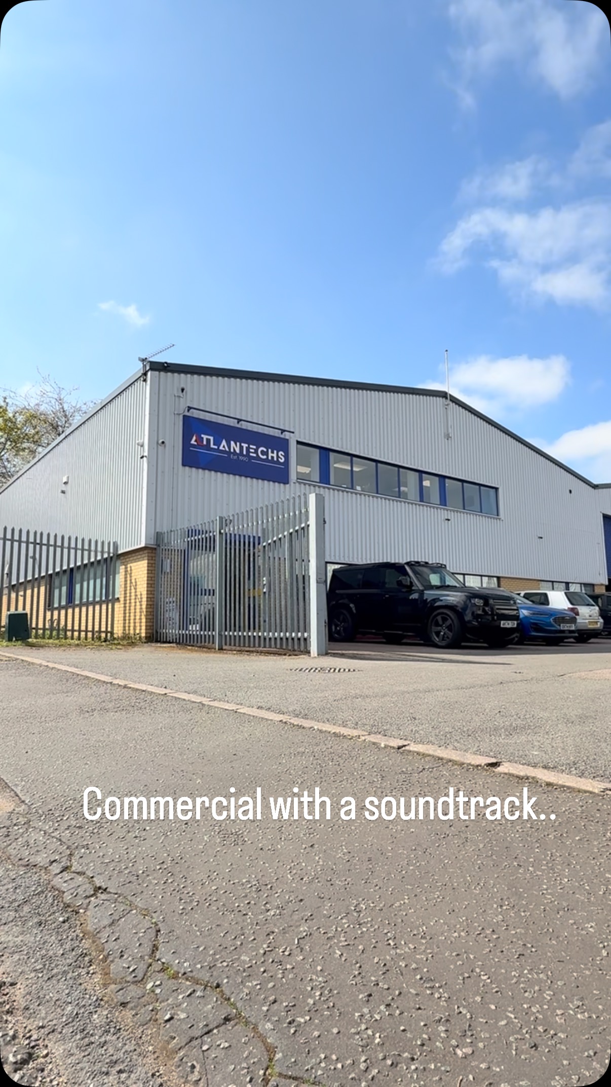 Commercial Defender V8 project.
Let's see if we can make 8 cylinders commercial.
Stay tuned.
#landrover #landroverdefender #defender #defender110 #v8 #p425 #commercialvehicle #commercial #van #vanlife #conversion #carsdaily #carsofinstagram