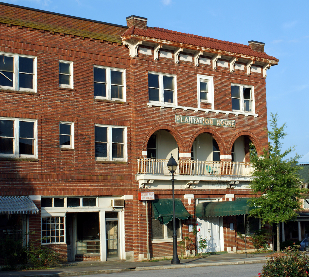 In August 2024, we announced the acquisition of the Edgefield hotel by B&B Real Estate Company, a Greenville, South Carolina-based firm, with the goal of restoring the property. Last week, Bryan Beal, the company's owner, presented his vision for the hotel's future at The Mill in Fountain Inn, an historic flour mill transformed into a multipurpose complex with eateries, a recent renovation project completed by Beal. Here is an update on the Hotel project!
Following restoration, the circa 1919 hotel will feature a new restaurant, dining room, and “cigar lounge” on the ground floor, immediately accessible from the foyer. The second and third floors will offer 25 rooms, including three double rooms. A rooftop patio on the second floor is also planned. The project’s estimated cost is $11M, with construction expected to take around 15 months. Barring delays, groundbreaking is slated to occur by the end of 2025, once necessary permits and grants are secured.
Preservation SC remains committed to this historic property and it’s restoration, and will continue collaborating with Bryan Beal and the Town to realize the vision for the property.