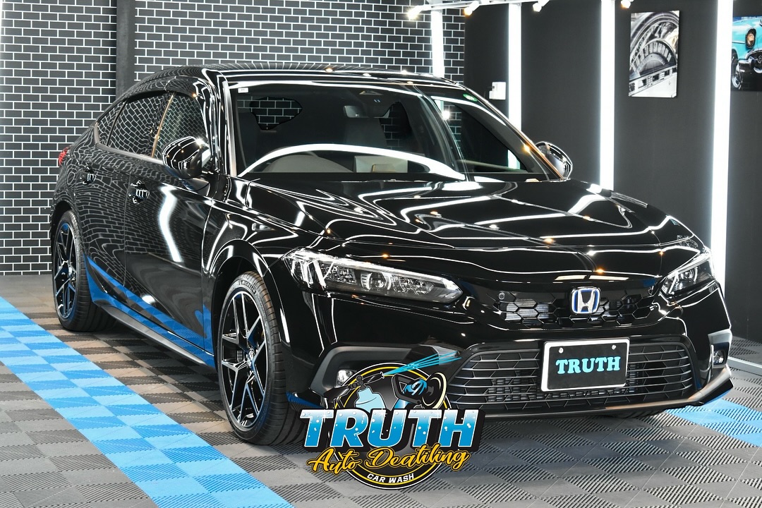 、
HONDA CIVIC
3Dハイブリッドコート施工!
新車施工ですが、毎度のことながら小傷だらけで入庫しました。しっかり磨きをして傷を抜いてからコーティング施工です!
コーティングはとにかく毎度の事下地が大事!
新車は綺麗ではありません!新しいだけです!
必ずコーティングをしよう!価値観が変わりもっともっと愛車を大事にすると思います☺️
……………………………………………………………
⭐︎株式会社TRUTH ⭐︎
〒316-0014
茨城県日立市東金沢町1-3-33
0294-85-6100
営業時間9:00〜18:00
定休日 水曜日
https://www.truth-detailing.com/
真心込めて仕上げます♪
……………………………………………………………
#honda
#シビック
#ガラスコーティング
#セラミックコーティング
#グラフェンコーティング
#コーティング専門店
#茨城県#日立市
#磨き
#ディティーリング