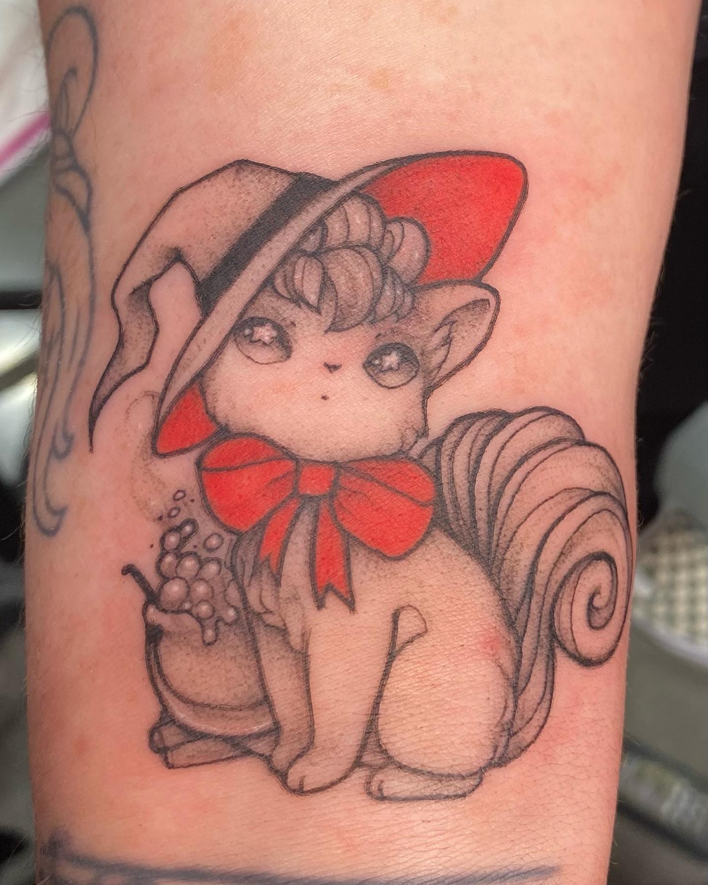 Did this vulpix from my Pokémon flash this past weekend 💥 swipe for the ones that are still available!