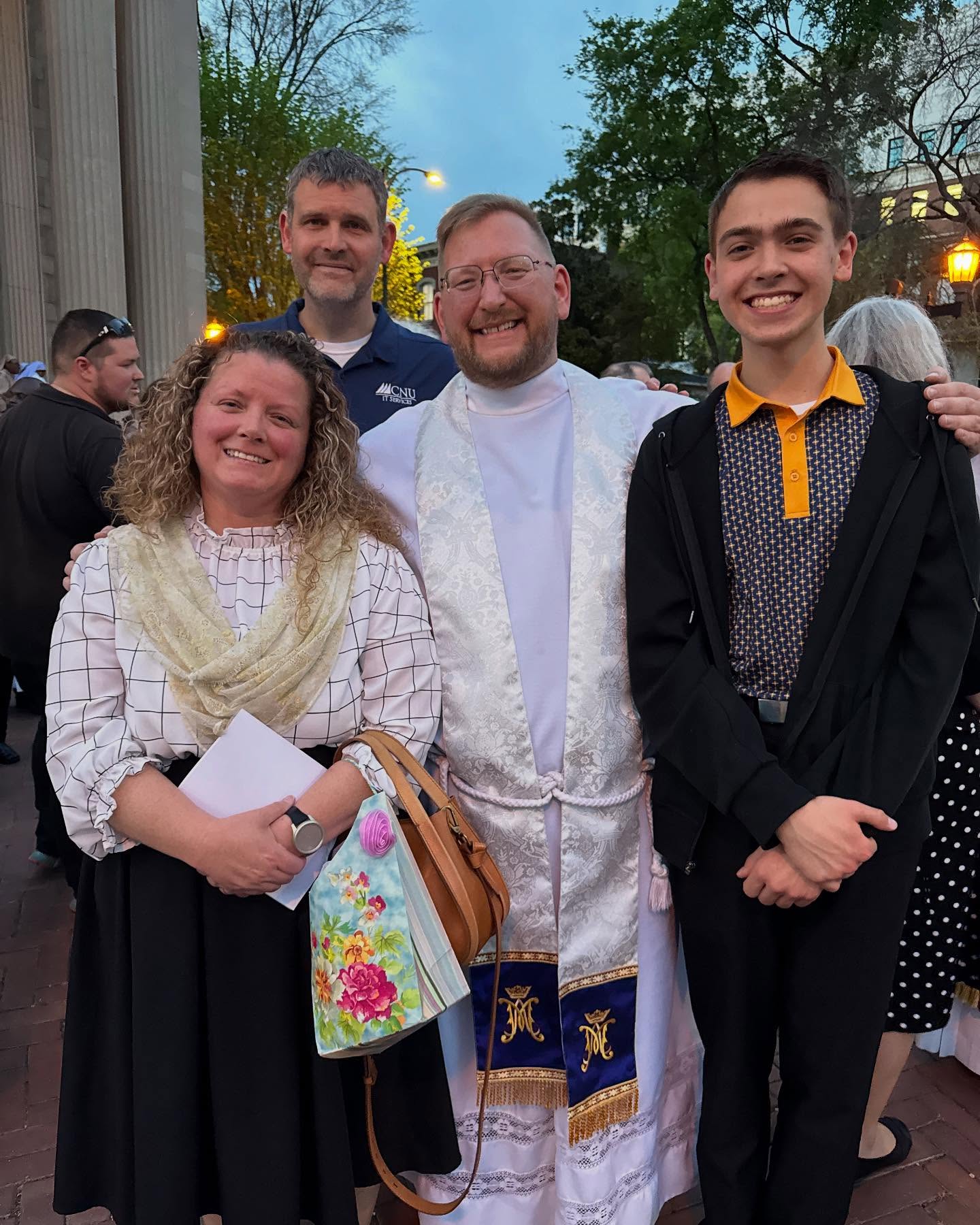 On Monday we drove to Richmond for our diocese’s Chrism Mass. We were blessed to see one of our favorite priests there as well as so many others. Mary missed the photo with Father Tom because she was venerating the Pilgrimage Cross with her friend.
It was not until Mass started that I realized the Sacred Chrism that was about to be consecrated will be the oil that Aidan receives the Sacrament of Confirmation with early next year. ❤️
After Mass, Jason thanked the bishop for putting this Mass together for my birthday - the bishop laughed! 😅😂
So many souls will be received into the Church using these oils. I love my Catholic faith! God is so good!