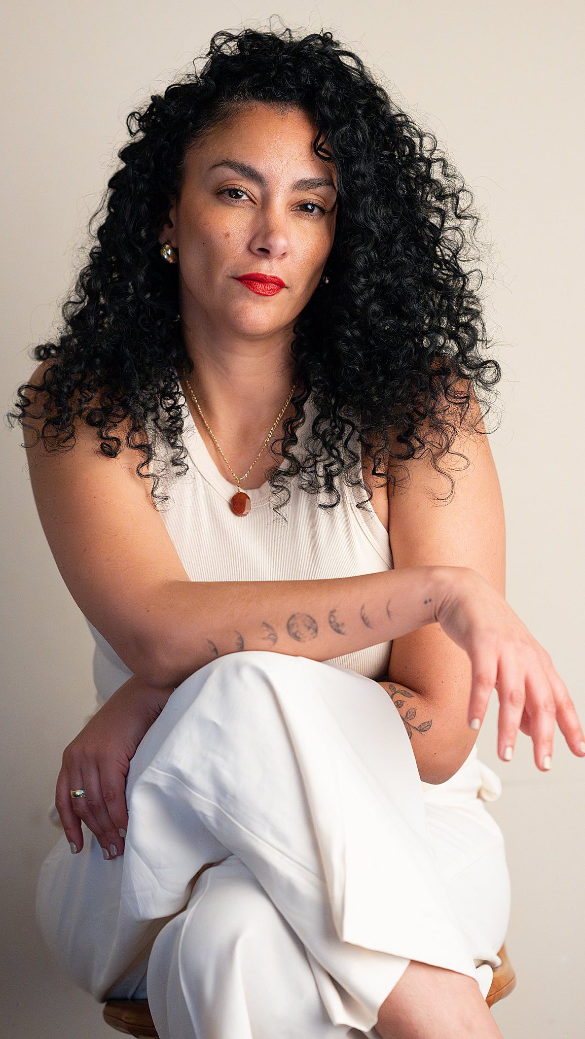 📷 Self Portraits
I haven’t posted for almost a year. Last year was busy, yet amazing! I traveled every month, 4 of those times to Puerto Rico 🫶🏽 ☀️ 🏝️
“Allow me to reintroduce myself” 💃 🎶
My name is Marlene, I’m a mom of 3 boys, a Veteran, born and raised in the Bronx and lived in Puerto Rico for a few years as a child.
I’ve been building businesses for almost 23 years and living in the marketing world for nearly 15, so when it comes to branding, I know what works.
I got into commercial and #brand photography because I was you, a business owner who needed images that actually felt like me. I didn’t want stiff, cookie cutter photos. I wanted to show the human behind the hustle, a #mom, a daughter, a #Veteran, someone real. I wanted customers to feel my energy, connect with my story, and know exactly who they were supporting when they stopped by my booth or picked up my product.
Now, I help other #entrepreneurs do the same, stand out, show up, and shine through powerful, personality packed visuals.
Long story short, I understand that every business has its own unique voice and message, and I love helping bring that to life.
#brandphotography #productphotographer #WellnessEntrepreneur #VisualBranding #CommercialPhotographer #ContentCreationPhotography #PhotographyForEntrepreneurs #AtlantaCreativeEntrepreneurs #AuthenticVisibility #BeSeen #ShowUpFully #ElevateYourBrand #YourEnergyCaptured