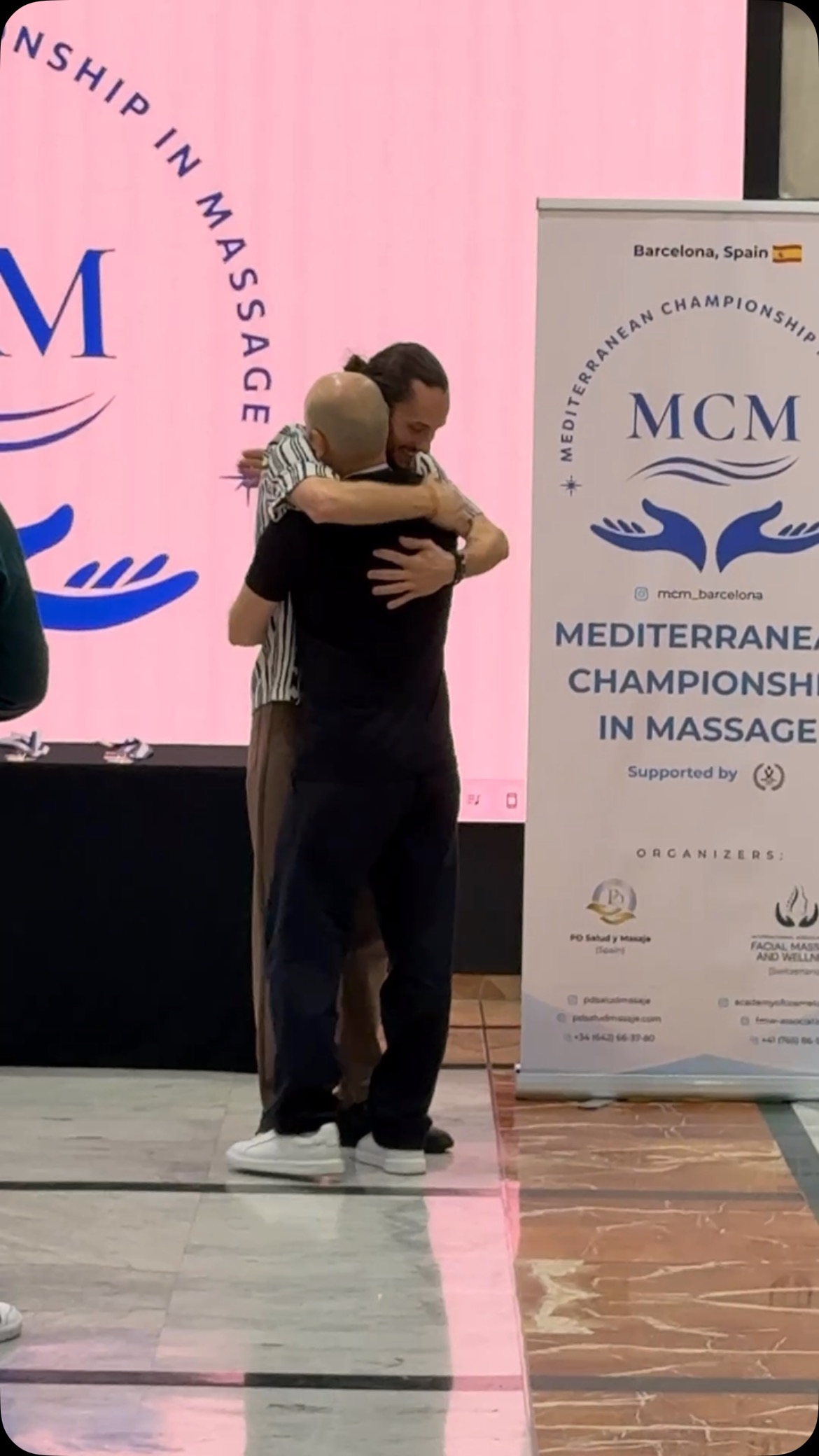 Winning 1st place in the Free Western Style Massage category and 3rd place in Swedish Massage at the Mediterranean Massage Championship in Barcelona was a true honor.
I want to thank the judges — true masters and inspiring professionals — for their dedication and fairness. Their presence and feedback are a gift to all therapists who want to grow and evolve.
Excellence is not just about technique, but about heart, humility, and continuous learning. Remporter la 1ère place dans la catégorie Massage Style Libre Occidental et la 3e place en Massage Suédois au Championnat Méditerranéen de Massage à Barcelone a été un véritable honneur.
Je tiens à remercier les jurés — de véritables maîtres et des professionnels inspirants — pour leur engagement et leur justesse. Leur présence et leurs retours sont un cadeau pour tous les thérapeutes qui souhaitent grandir et évoluer.
L’excellence, ce n’est pas seulement la technique, c’est aussi le cœur, l’humilité et l’apprentissage constant. #mcm_barcelona #massagechampion #mediterraneanmassagechampionship #massagetherapistlife #massagetherapyexcellence #massageaward #massagecompetition #awardwinningtherapist #massagemastery #topmassagetherapist #massageglory #massagefribourg #FribourgTherapist #massagesuisse #therapeutefribourg #switzerlandmassage #ModMassage #AlexandruModvalaMassage #suissetherapeute #BarcelonaMassageChampion