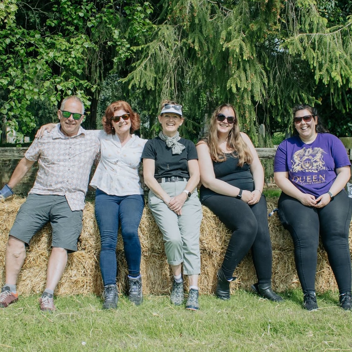 Have you just moved to the village and are keen to get to know your neighbours? Or are you keen to make new friends? Perhaps you work from home and want to extend your social circle?!
.
If the answer is yes to any of the above, volunteering at this year’s Barkway Market on Saturday 10 May, will help you to do just that.
.
Being part of our group of volunteers will not only help us to put on another fantastic Market, but you will be helping to give something back to your local community. And that’s guaranteed to bring a smile to your face and make you feel great!
.
If you’d like to spare a few hours, please email info@barkwaymarket.org
.
There are lots of different jobs from parking to helping out on the entrance gate, to helping out stall holders to get set up on the day.
.
Just get in touch to find out more. We’d love to have you on board.
. #barkwaymarketvolunteers #supportbarkwaymarket #getinvolved #barkwaycommunity #barkwayvillage #bepartofbarkwaymarket #givebacktoyourcommunity #volunteering #localgroups #barkwaymarket