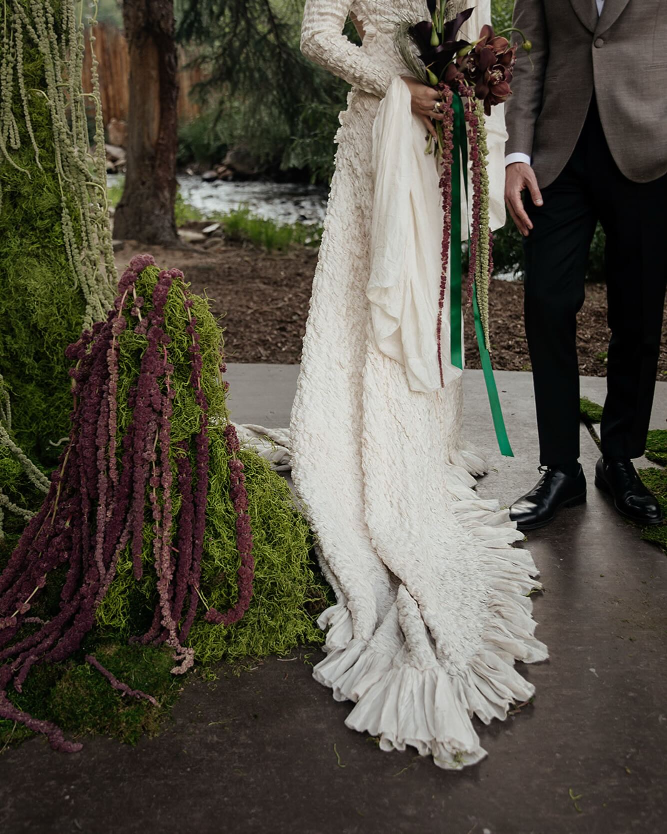 When your dress matches your flowers… the poetry of the PISCES gown on the divine @schmidtyy photographed by @paigemckenzi amongst the beauty of the stunning Colorado forest…divine flowers by @flowerdisco_
.
.
.
.
.
.
.
#mountainwedding #contemporarybride #modernbride #modernweddingdress #silkweddingdress #contemporarybridal #bespokebridal
