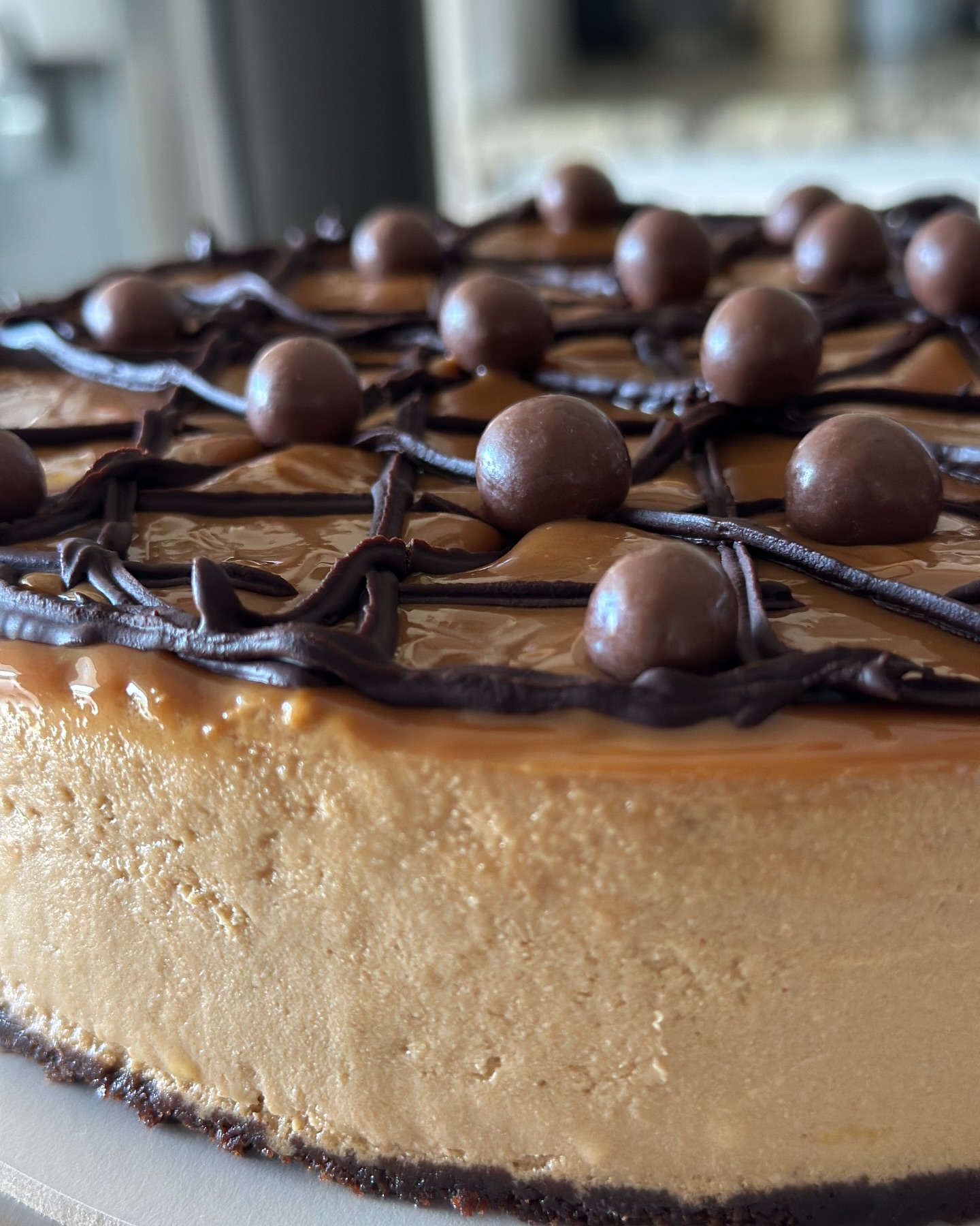 No es magia, es dulce de leche en su mejor versión.
#cheesecake #dulcedelechecake #dulcedeleche #cheesecakededulcedeleche #ohcheesecake