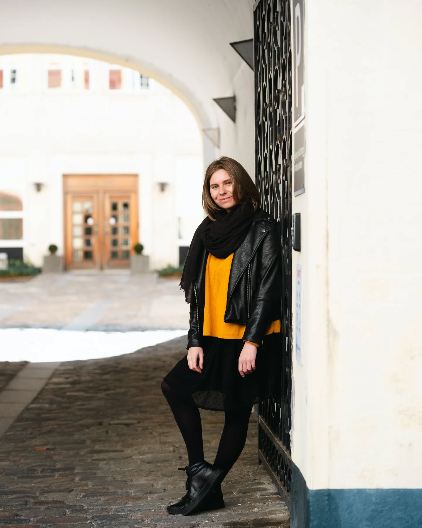 ❤️ I'M MULTIPLYING ❤️
‼️ From today, this account becomes @be_in_lens: all things weddings, videos, photography magic, and beautiful people in love. Basically, my professional fabulousness 📸
👨👩👧 But if you're here for the real behind-the-scenes — my family, travels, home chaos, garden glory, and general life in slippers — come follow my new private account @elena__belevantseva.
It’ll be in Russian and Ukrainian, and probably with more fish, which we bought today 😉
Don't miss me — I’ll be double the fun in two places now!
____________
Photo credit:@nataly.dauer
▪︎
▪︎
▪︎
▪︎
#beinlens #elenabelevantseva #denmarkelopement #copenhagenwedding #weddingphotographydenmark #copenhagenphotographer #helsingørphotographer #roskildephotographer #stevnsklintphotographer #elopementdenmark #danishwedding #denmarkvideographer #elopeindenmark #elopementphotographercopenhagen #danskebryllupsfotografer #bryllupsfotografsjælland