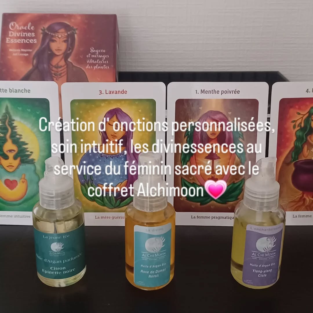 #divinessence #aromasacree #myrrophores #rouedufeminin #soinenergétique