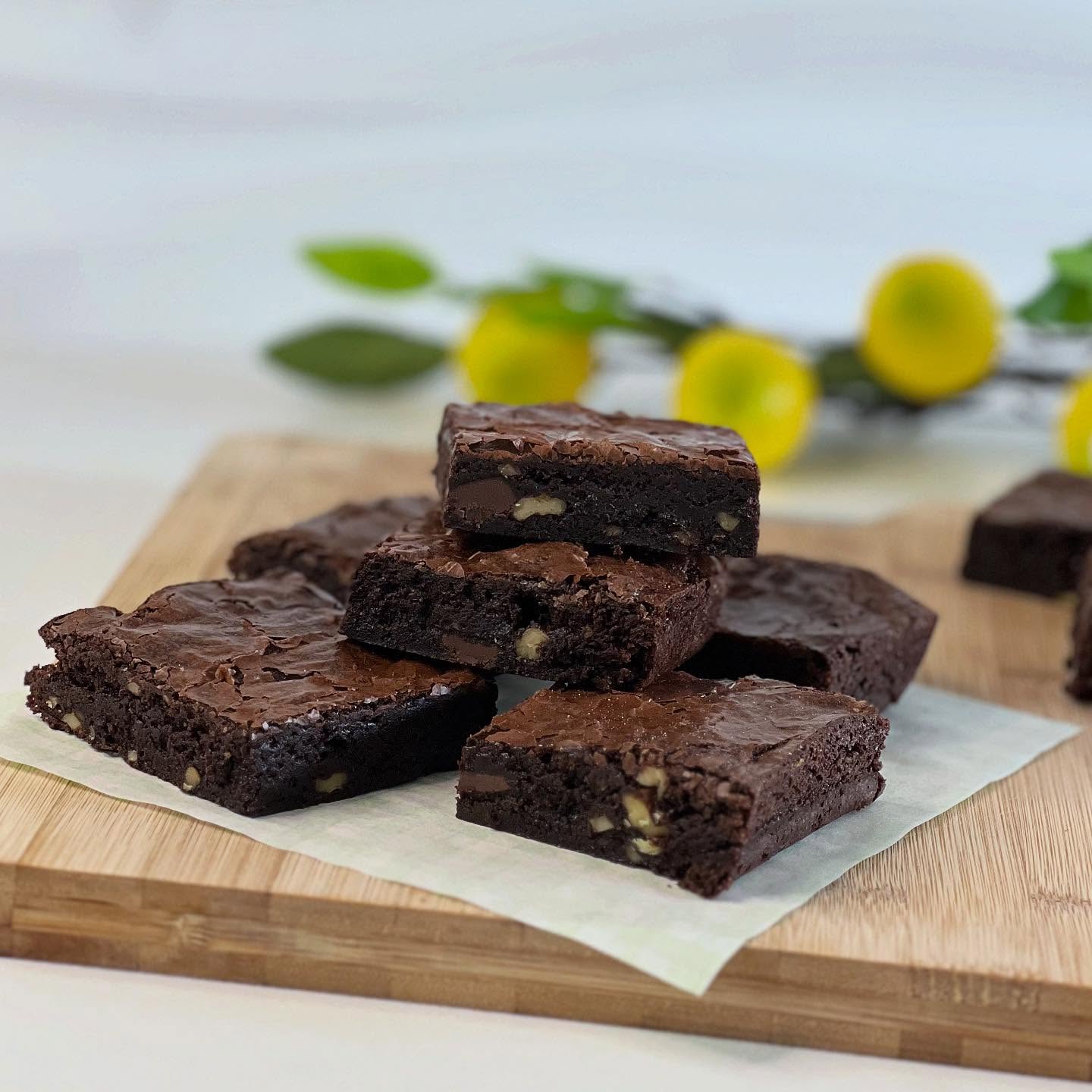 Have you tried my brownies yet? 🍫
Fudgy AND chewy 🤎🤤
.
.
.
#brownies #fudgebrownies #desserttable #dessert #bakewithme