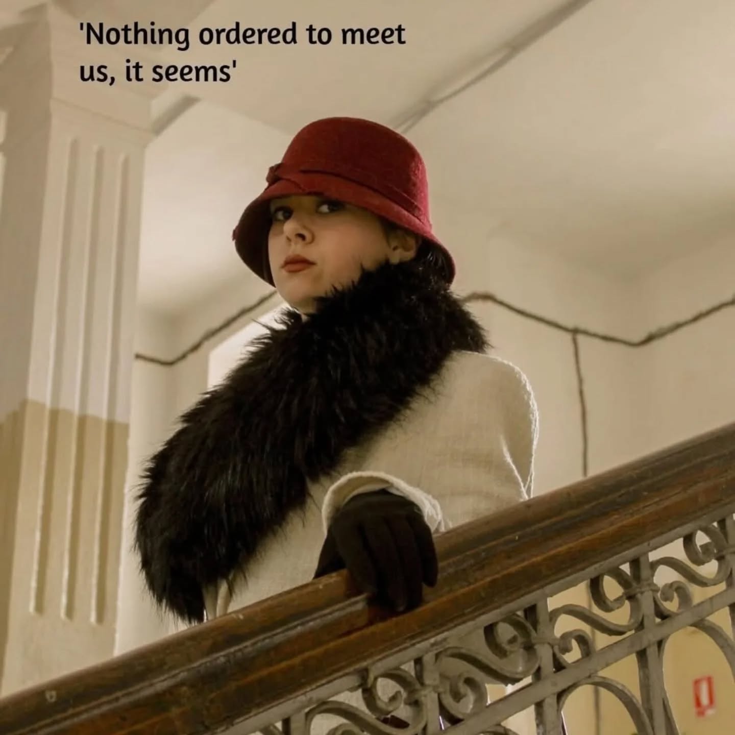 Ema Bogdanoska like Mrs. Boyle
April 25 - Friday at the Grigor Prlicev Cultural Center, Ohrid high school students will premiere the crime drama "The Mousetrap" by Agatha Christie in the original English language.
"The Mousetrap" is the most performed play in the history of theater, holding the Guinness record with over 30,000 performances over 73 years at London's St. Martin's Theatre.
Ohrid high school students will try to capture the authentic atmosphere of Agatha Christie's works, the suspense and plot that is inherent to this author.
In this feat, the entire production of the play is led by the students themselves, starting from the creation of the logo, promotional video, photography, running a marketing campaign via Facebook and Instagram, costume design, makeup, sound, lighting. The scenography is under the mentorship of a professor of fine arts.