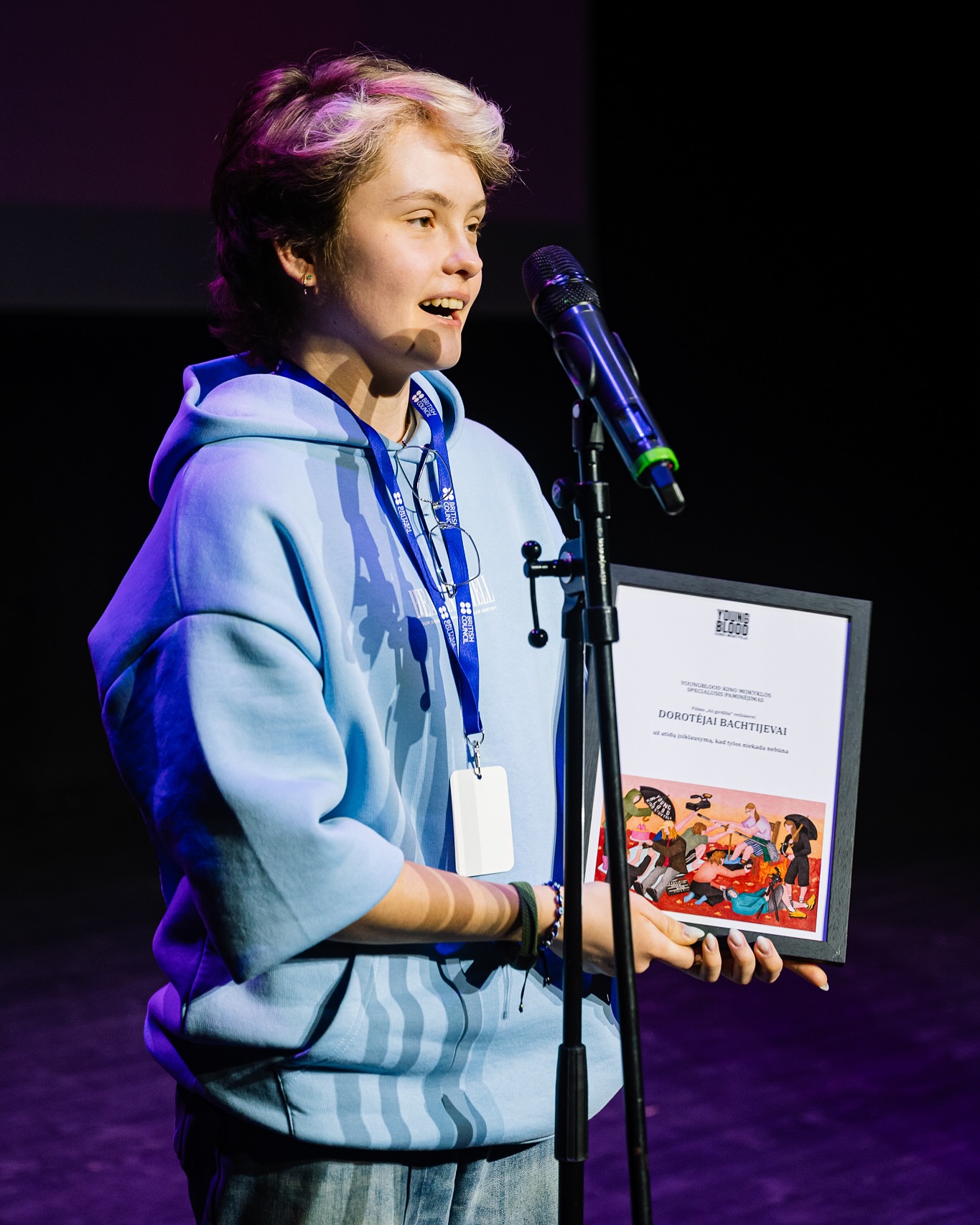 @youngblood_filmschool specialusis paminėjimas filmui - „Aš girdžiu"
Režisierė, operatorė, montažo režisierė Dorotėja Bachtijeva @doroteja_bach
Mokykla: Druskininkų Ryto gimnazija
Darbo vadovas: Virginijus Sutkus
💜 Youngblood kino mokykla Dorotėjai dovanoja kelialapį į jubiliejinę Youngblood kino stovyklą!
📸 Modestas Endriuška @modestas_endriuska
_________
Festivalio partneriai: Britų taryba Lietuvoje, Lietuvos kino centras, AVAKA, Meno avilys, Skalvijos kino centras, Lithuanian Shorts, Baltic Film & Creative Tech Cluster ir kt.
Projektą iš dalies finansuoja Vilniaus miesto savivaldybė
Kultūrų jungtys konkursinės programos partneris Goethe's institutas Lietuvoje
Informacinis partneris LRTU
#aurorafestivalis #atradimai #kulturujungtys #PeopleToPeople #BritishCouncilLithuania