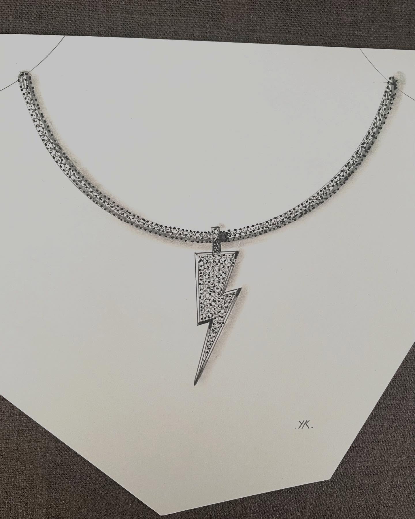 Feel the power! #finejewelrydesign #uniquejewelry #luxurylifestyle #maxfields #dubaidesign #lifestylejewelry