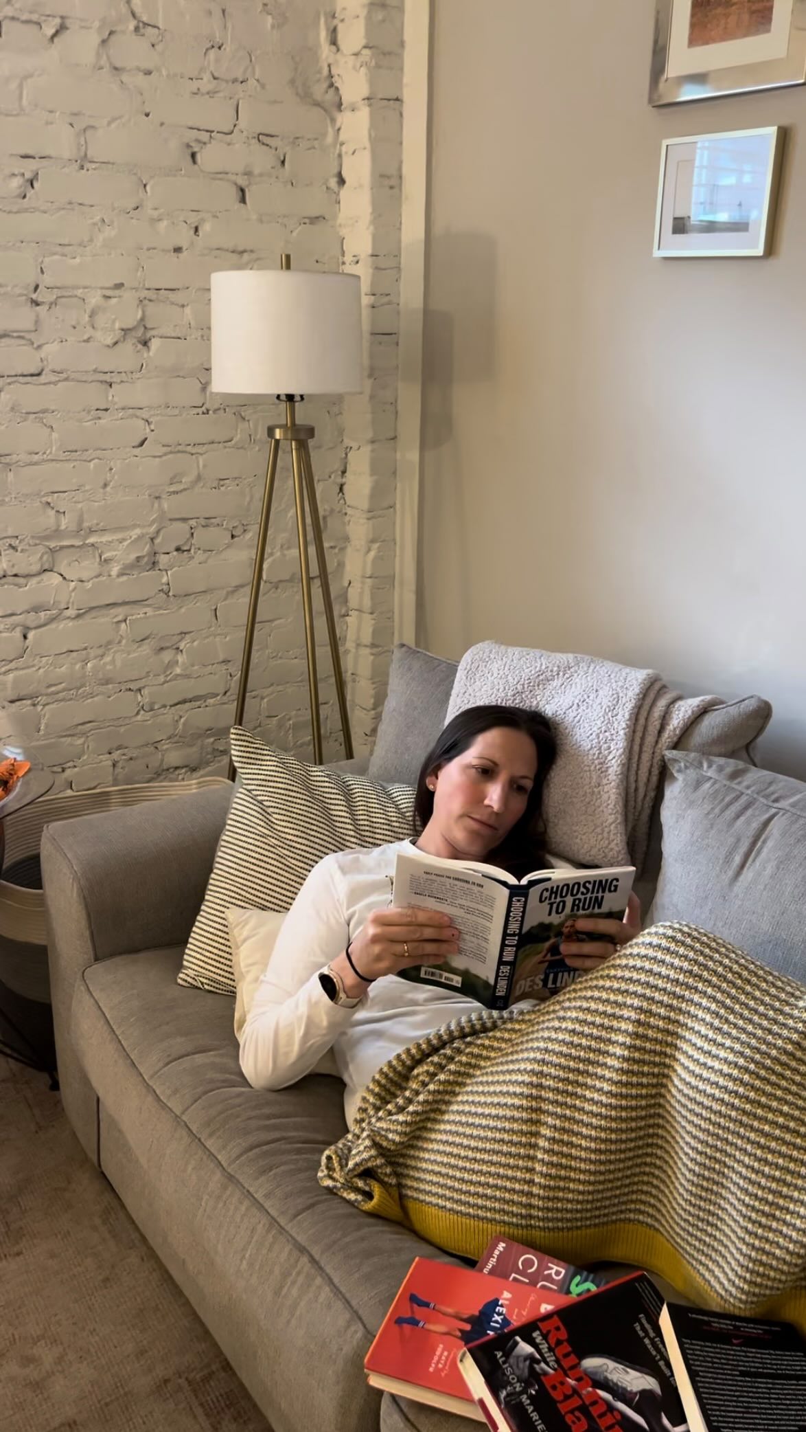 Struggling to get faster no matter how hard you train? You might be missing FOUR key things that have nothing to do with speed workouts. Fix these, and you might just see your times drop!
#recover #run #runfaster #runsource #nourishyourbody #foodisfuel #sleep #runsourceapp #runningapp