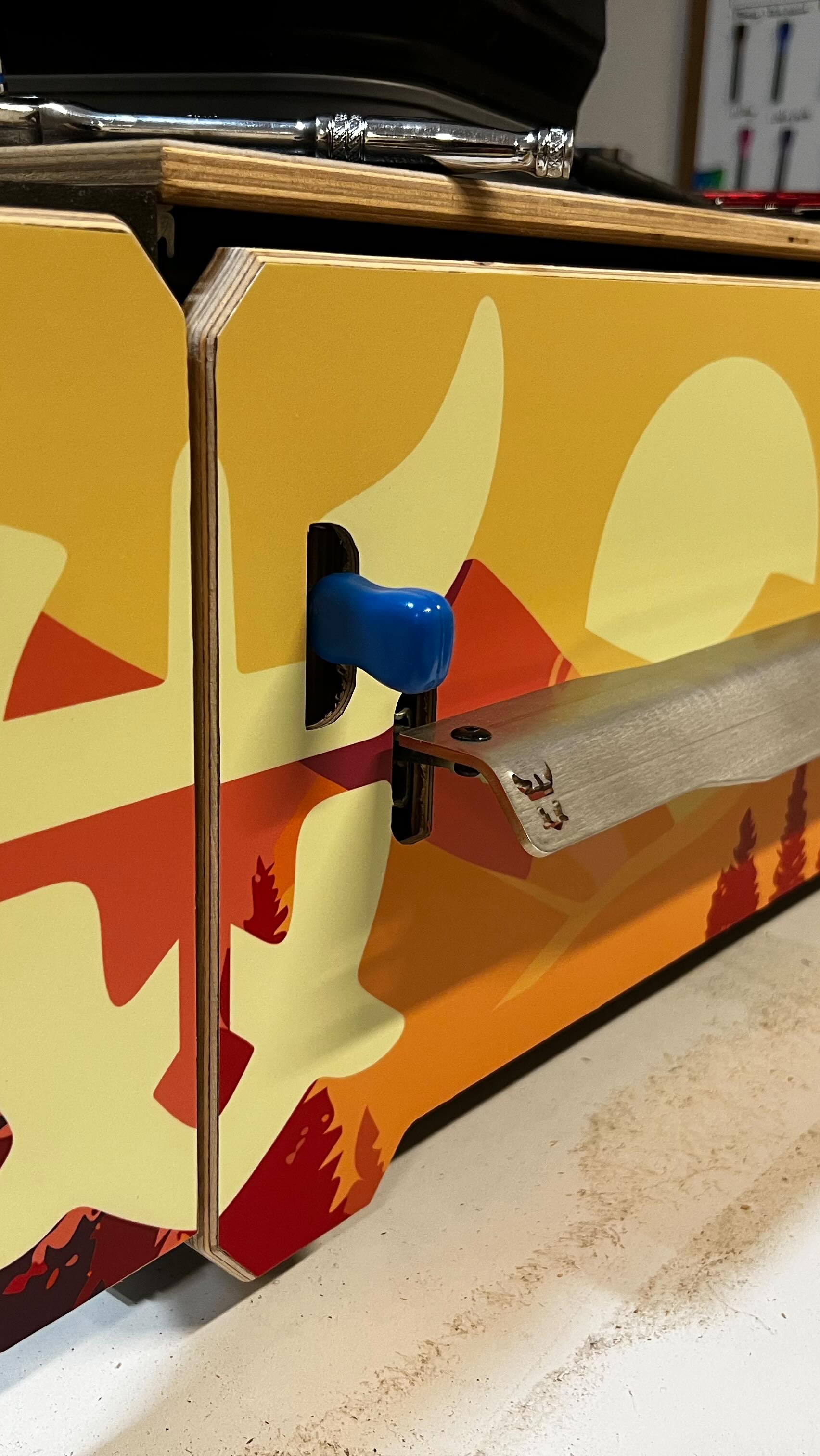 Another one hits the road! A little bit different than what I normally do, this thing turned out sweet!
__________________________________________________
#thetoyota #4thgen4runner #4runner #toyotatruck #35s #4runnersdaily #adventureculture #borntoroam #hiluxsurf #battleborntoyotas #kings #diodedynamics #expeditionvehicle #yyccars #offroad4x4 #toyotaholics #rooftoptent #thedaily4runner #gx470 #gxoffroad #landcruiser #prado #drive #4thgen4runners #rtt #overlanding