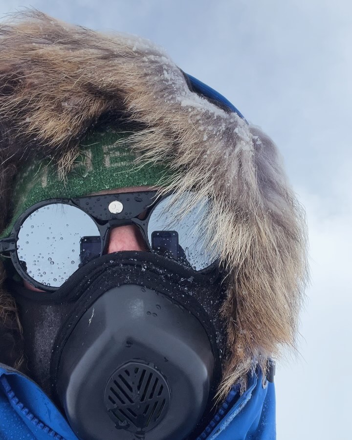 Windy days 🌬️
By day two of my solo exped, Finse was showing its true colours trying to blow me off any given mountain.🏔️
The weather and terrain can change rapidly and drastically around Finse and Hardangervidda which explains why all the polar greats have trained here before any major arctic expeditions. It’s the perfect playground to hone all your skills and expose your weaknesses. 🦾
I think the video where you can’t really hear anything I’m saying sums up the wind in this place.🤪
There was certainly one evening where I experienced a storm so violent that nothing I experienced in Greenland or Svalbard even comes close. That’s saying something. More on that later…
#windywindy #soloexpedition #adv #arcticexpedtion #mountainphotography #fsgs #kidneytransplantrecipient