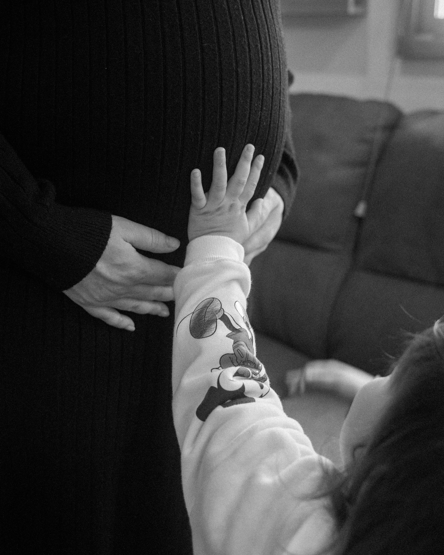 Some precious moments captured a week before they welcome their new member of the family ❤️ It’s obvious the boys are eager to meet their youngest sis! Always a joy being a part of so many chapters of this beautiful family! Thank you for having me, M family! 🥰
📌Available nationwide
📌Solo/Couple/Family/Proposals/Engagement/Wedding/Events/Real Estate
💌 Bookings are open! Drop a DM / Checkout my website in bio
.
.
.
#portraitphotography #portraitpage #moodyportraits #photographerinjapan #portraitphotographyjapan #photographerintokyo #tokyocouplesphotographer #tokyophotographer #tokyoweddingphotographer #tokyoportrait #フォトグラファー #東京 #ポートレート #ポートレートのセカイ #maternityphotoshoottokyo #maternity #videographerintokyo #tokyovideographer #familyportrait #familyportraittokyo