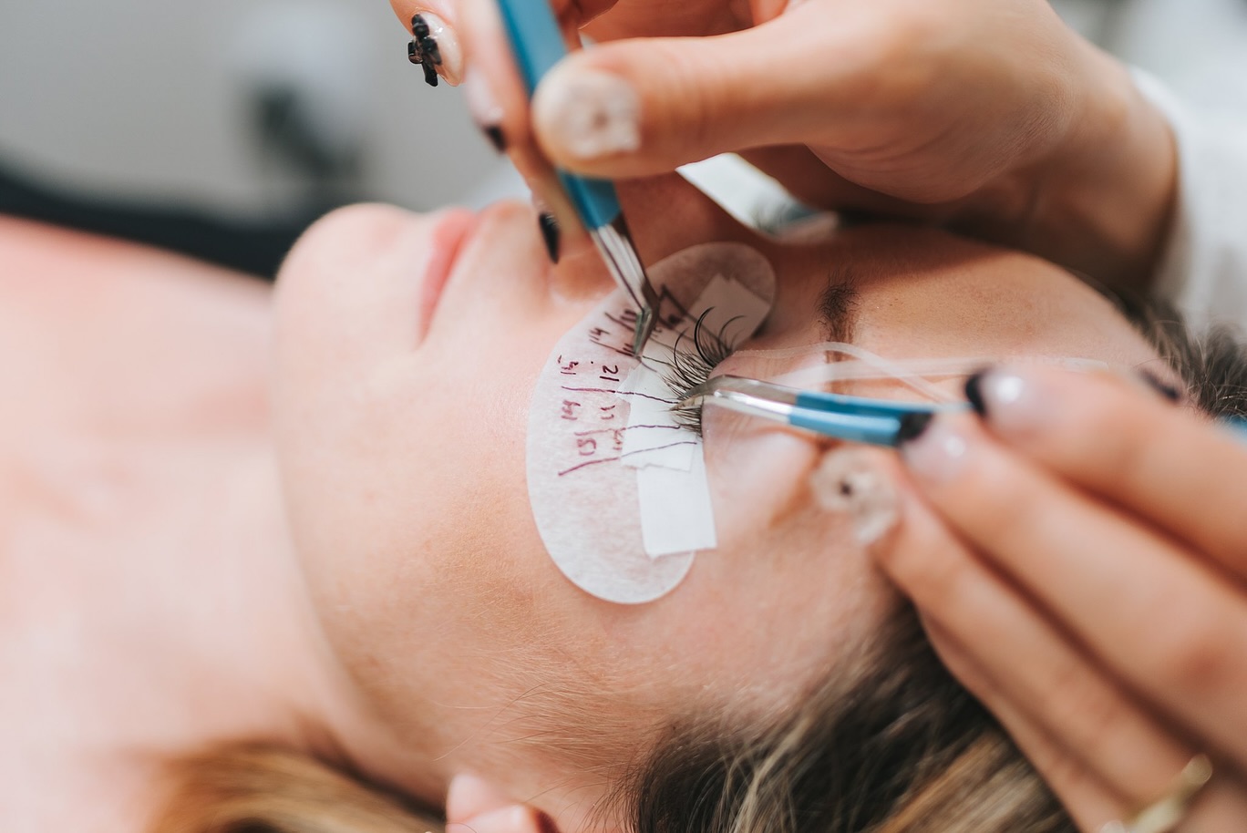 From consultation to close-up, I captured the full client journey for this talented lash artist @besudbeauty , showcasing her precision, professionalism, and the peaceful vibe she creates for every client. These brand images tell a story of trust, beauty, and transformation.
If you’re ready to elevate your brand visuals and show your clients what it’s like to work with you, let’s create something magnetic.
#BrandPhotography #LashArtistBranding #PersonalBrandPhotographer #AtlantaBrandPhotographer #ClientJourneyPhotos #VisualStorytelling #BeautyBusinessBranding #LashStudioVibes #ServiceBasedBranding #BrandPhotoshoot #MusaNaturalPhotography #BrandWithIntention #BeautyBrandPhotography #BehindTheBrand #LashStudioMarketing #medspaphotography