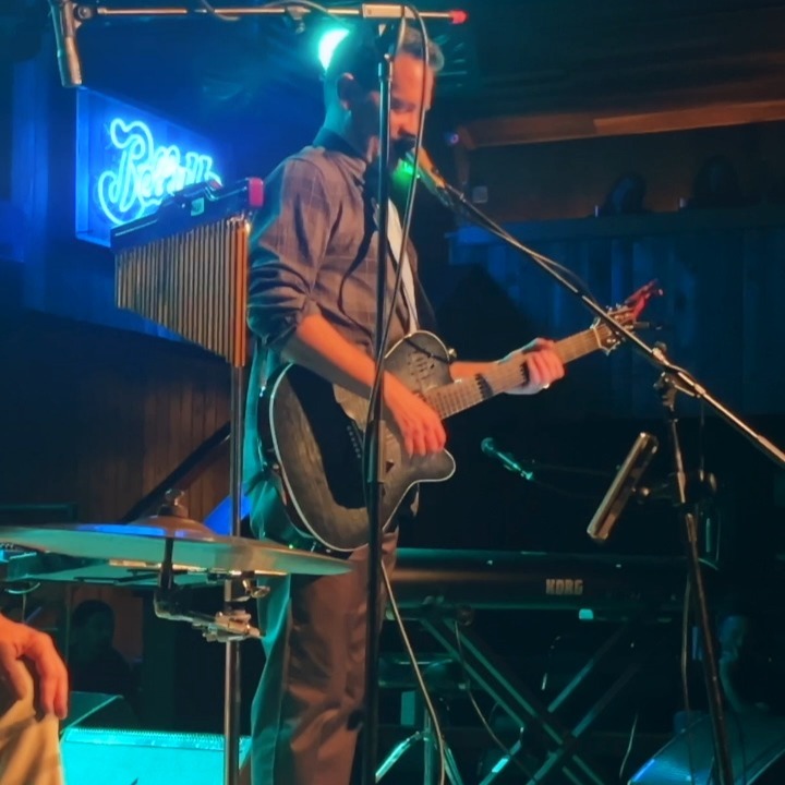 Jeffe can't WAIT to do this for y'all next SATURDAY APRIL 26th - a very rare FULL band show at @vision_csl - get your tickets today!! this is gonna be awesome. If you're not in town, get yourself some STREAMING tickets and tune in...
w/ the Cajon Madman Jeffe Stasney.
TIX - https://visioncsl.org/event/concert-michael-tiernan-vision/
#breakdown
#cajon
#epicjam