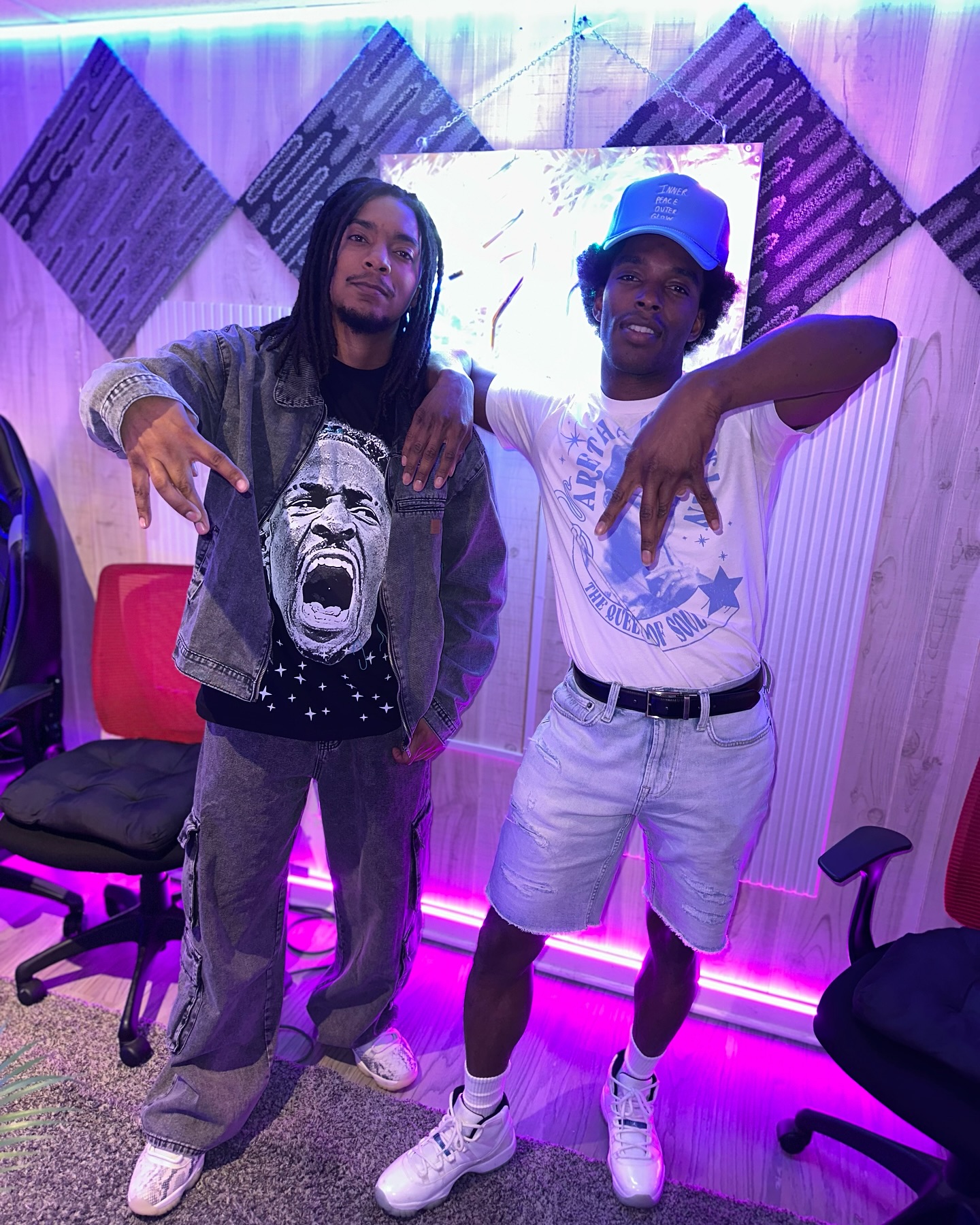 From the M to the Sip… Me & @akeemali just dropped some pressure in the studio... Yall gon’ feel this one 😮💨
🎚️🎛️ @brianbflatcook
#Memphis #Mississippi #SouthernHipHop #RealRap #MusicStudio