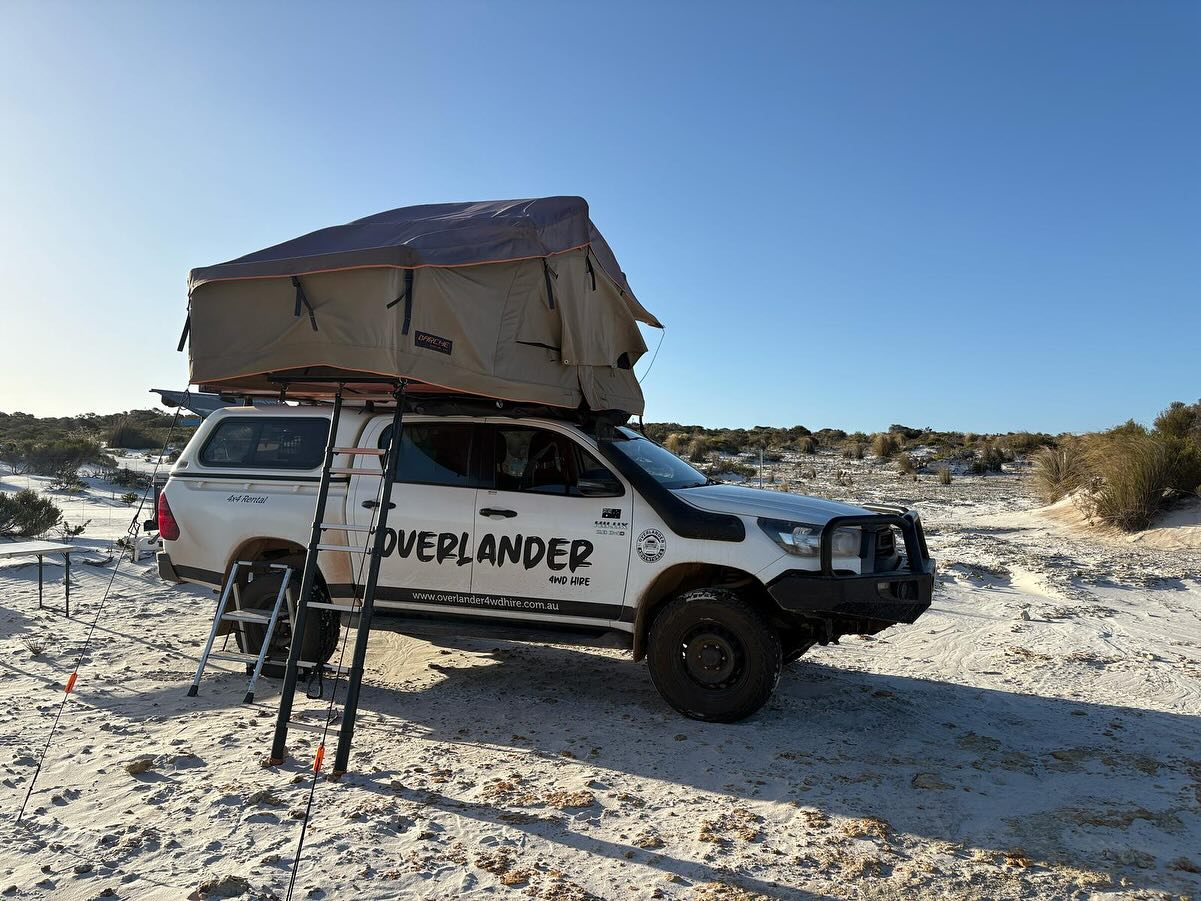 Cheers to good vibes and extra days off!🍹🍫🐰🚙— have an epic Easter long weekend and stay safe everyone!
#easterlongweekend #holidayfeels #weekendwanderer #roadtripping #coastalvibes #toyotahilux4x4 #darcherooftoptent #darcheoutdoorgear #arb4x4 #overlandlife #campingaustralia